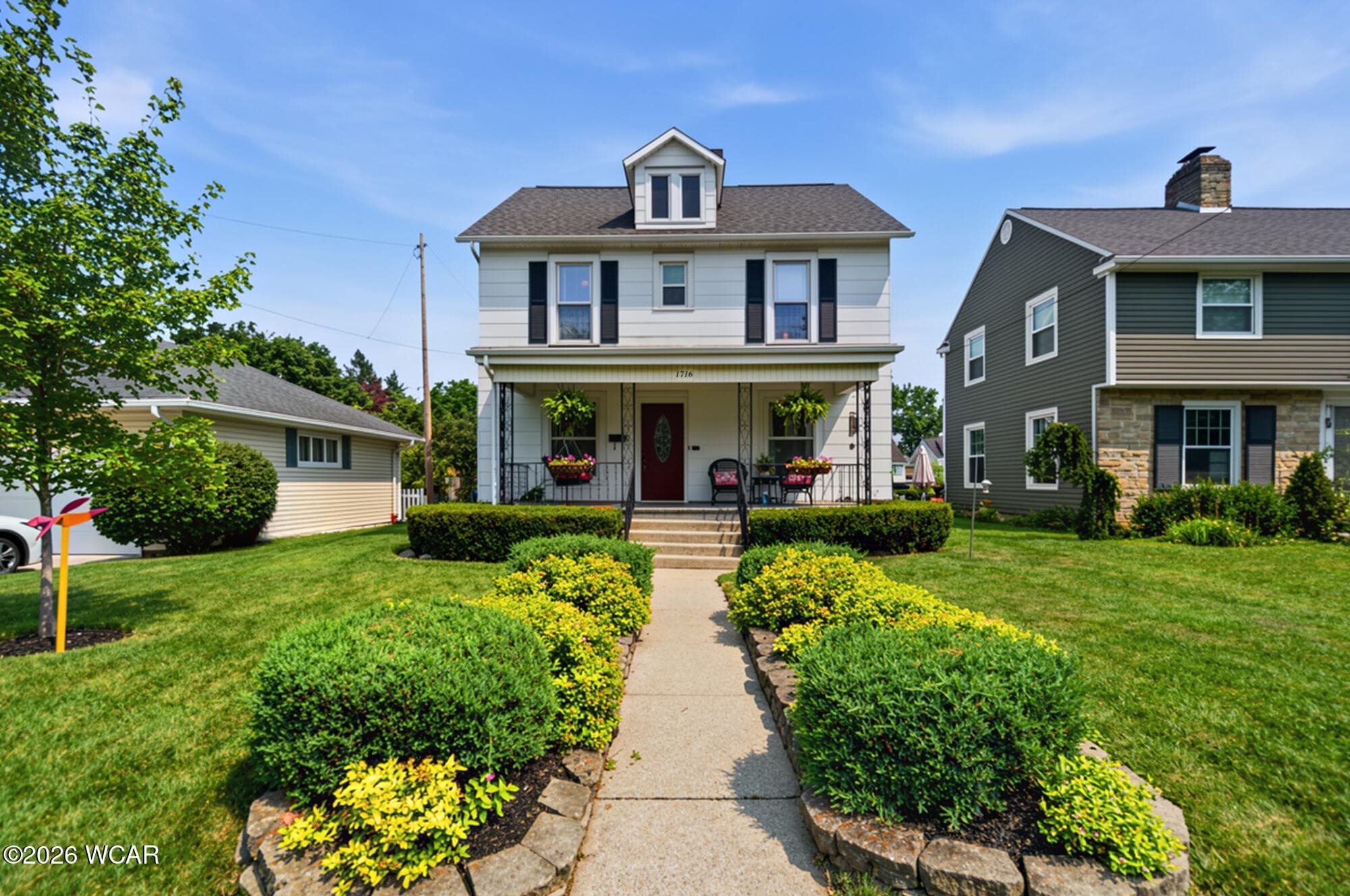 1716 Lakewood