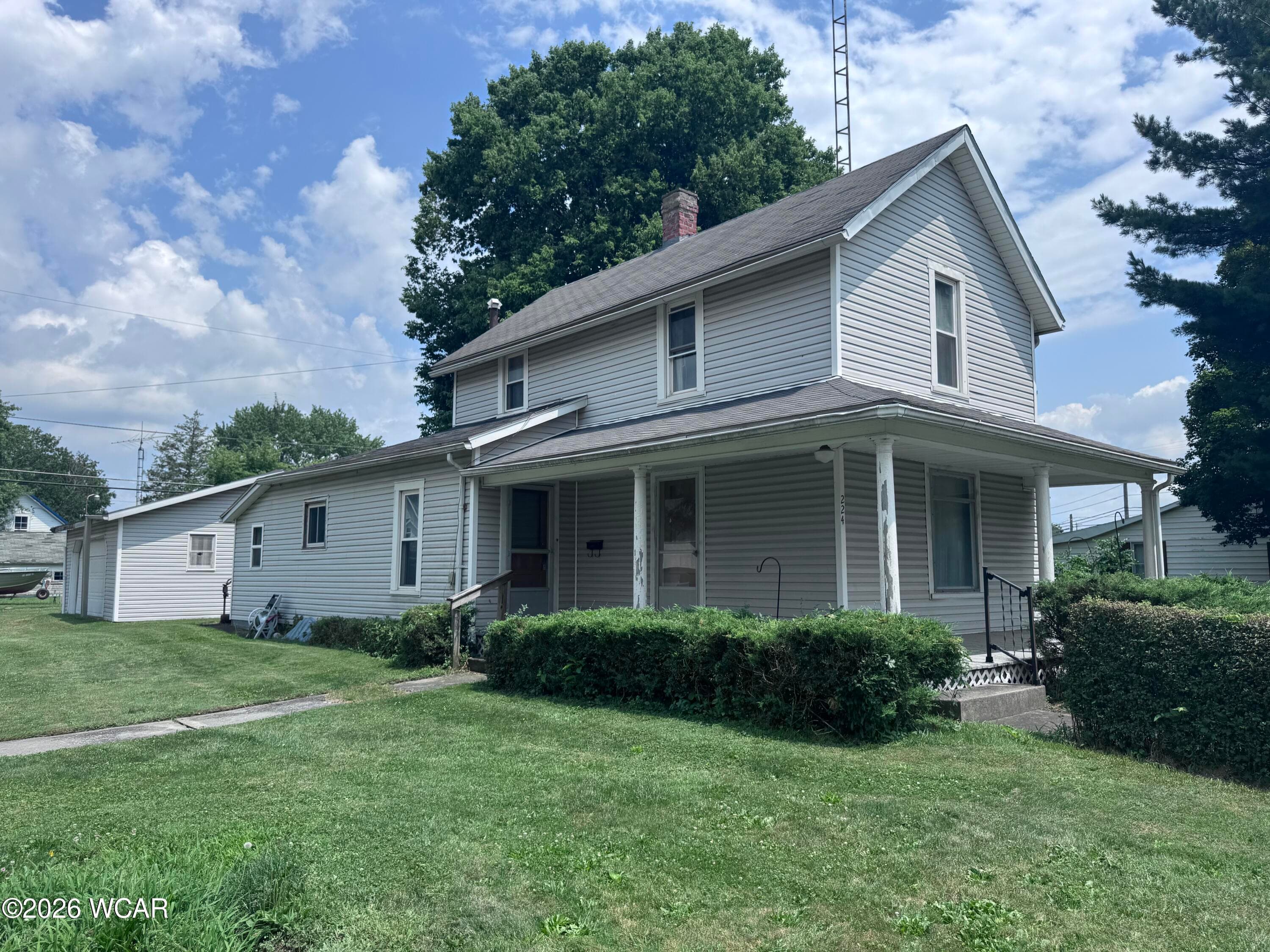 224 Robinson photo 2