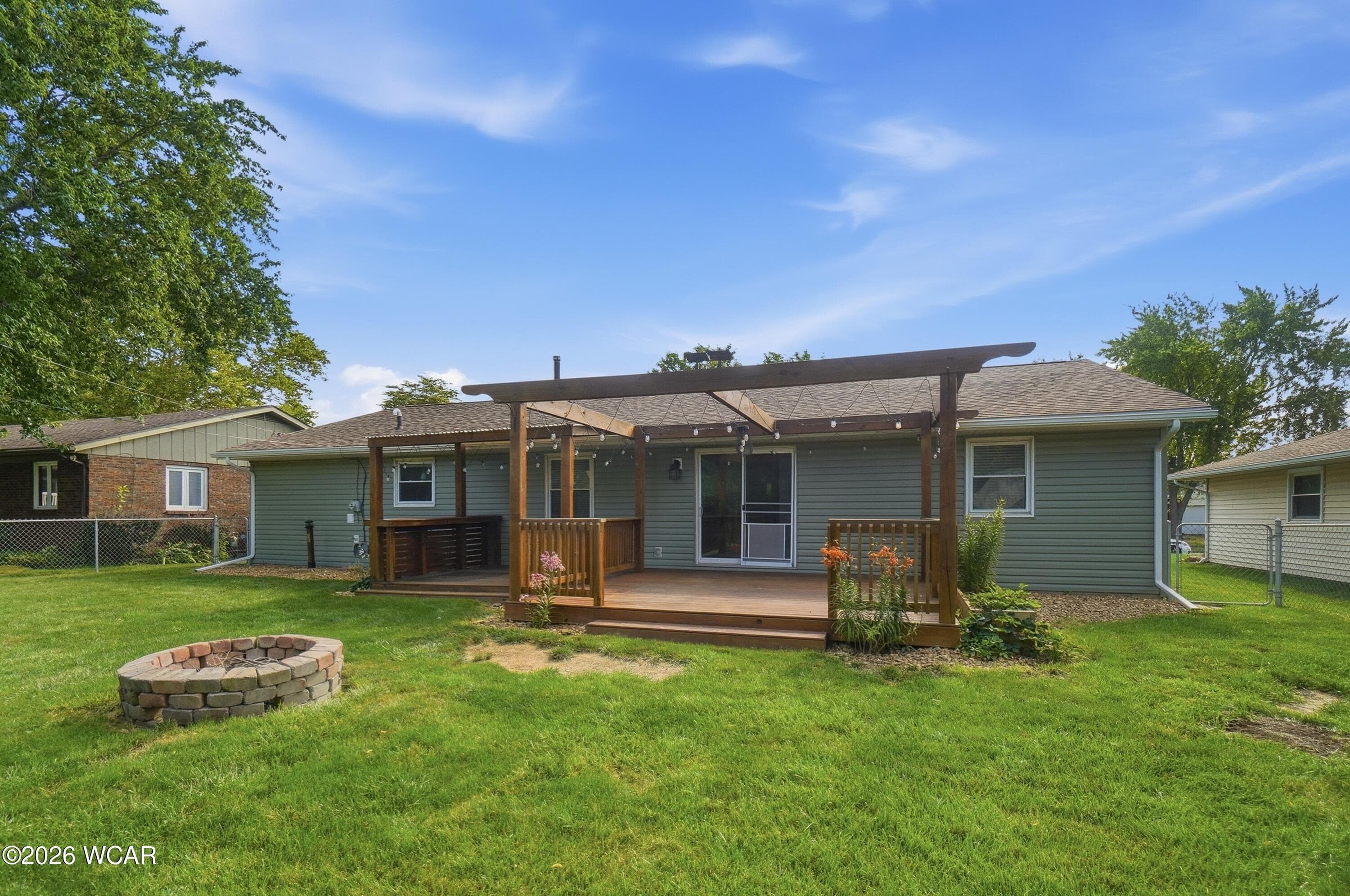 537 Sunnymeade photo 5