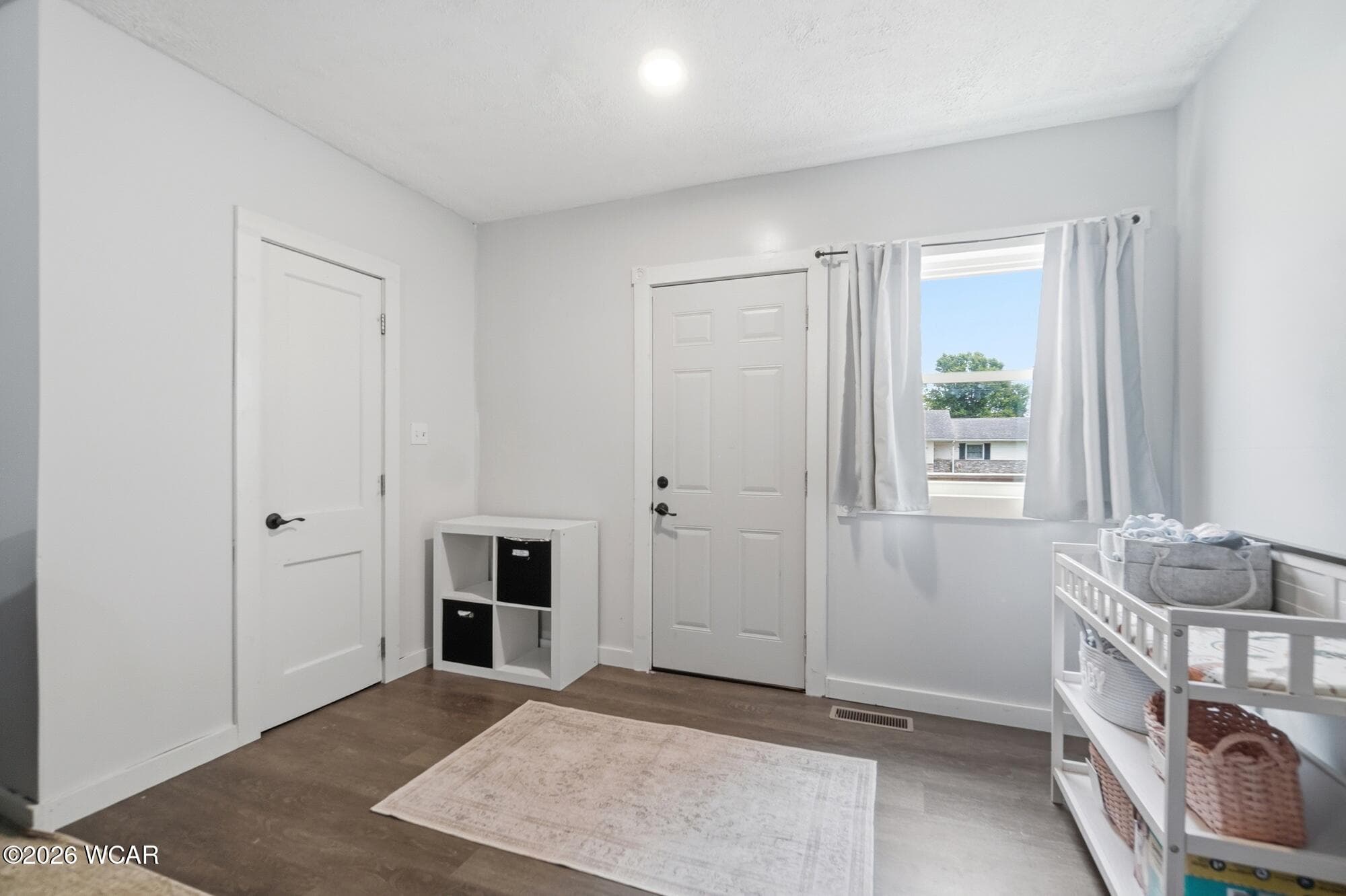 309 Walnut photo 2