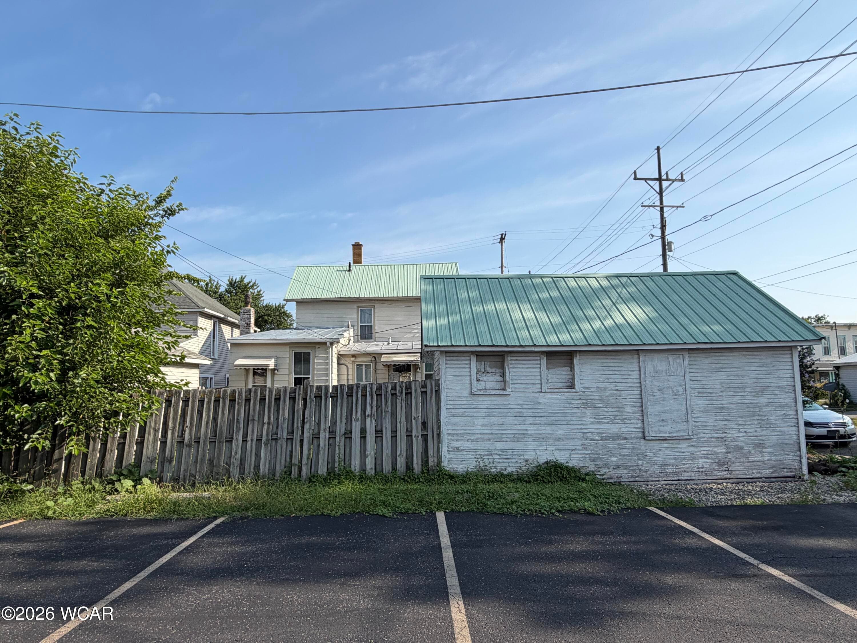 501 Front photo 5