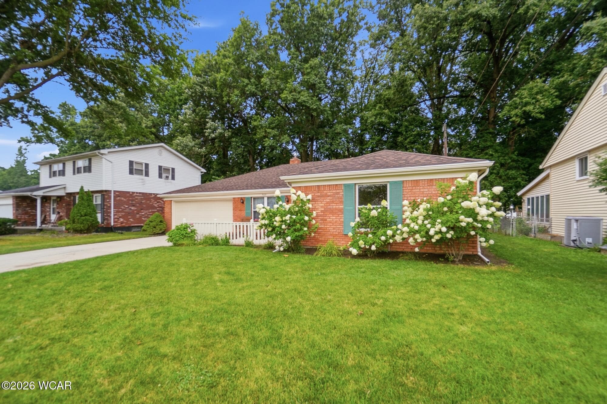 760 Westerly photo 2