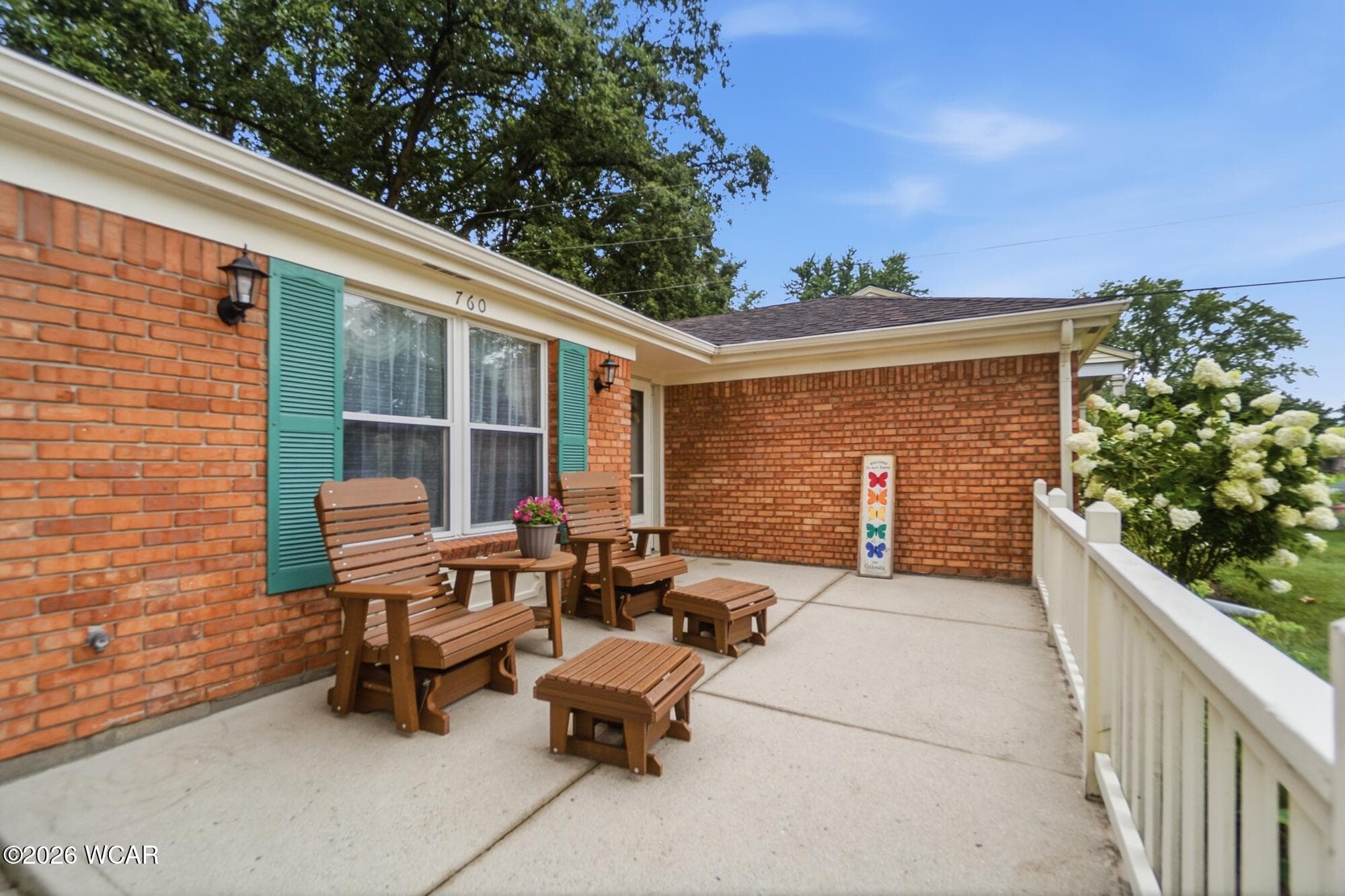 760 Westerly photo 4