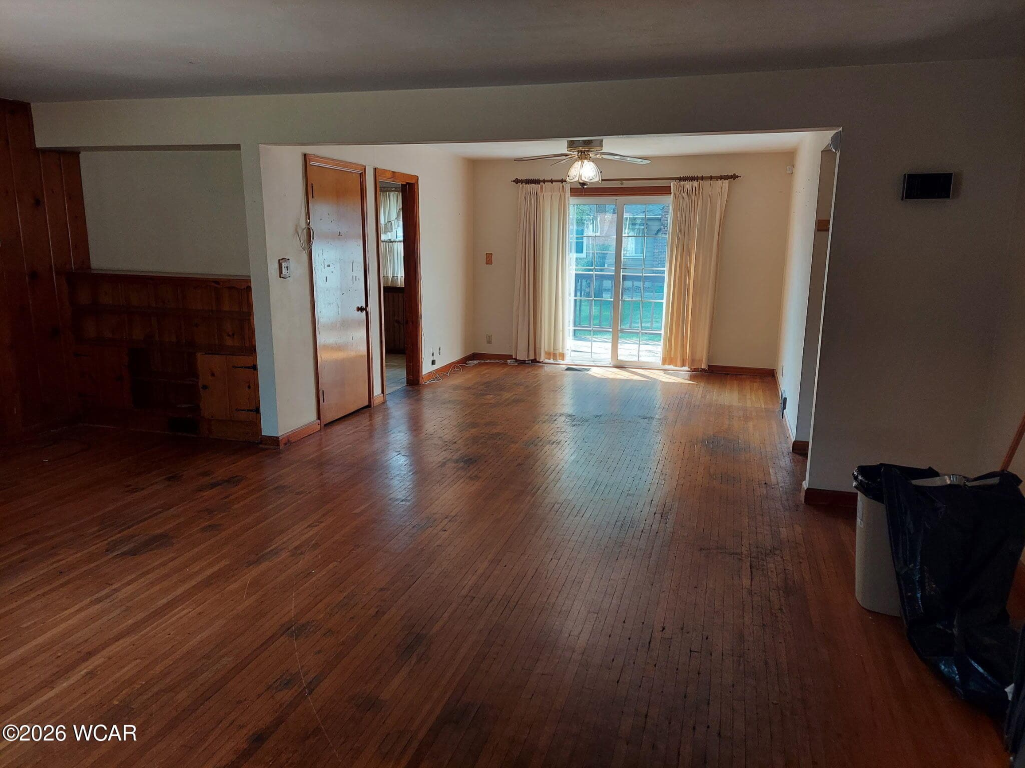 1295 Metcalf photo 5