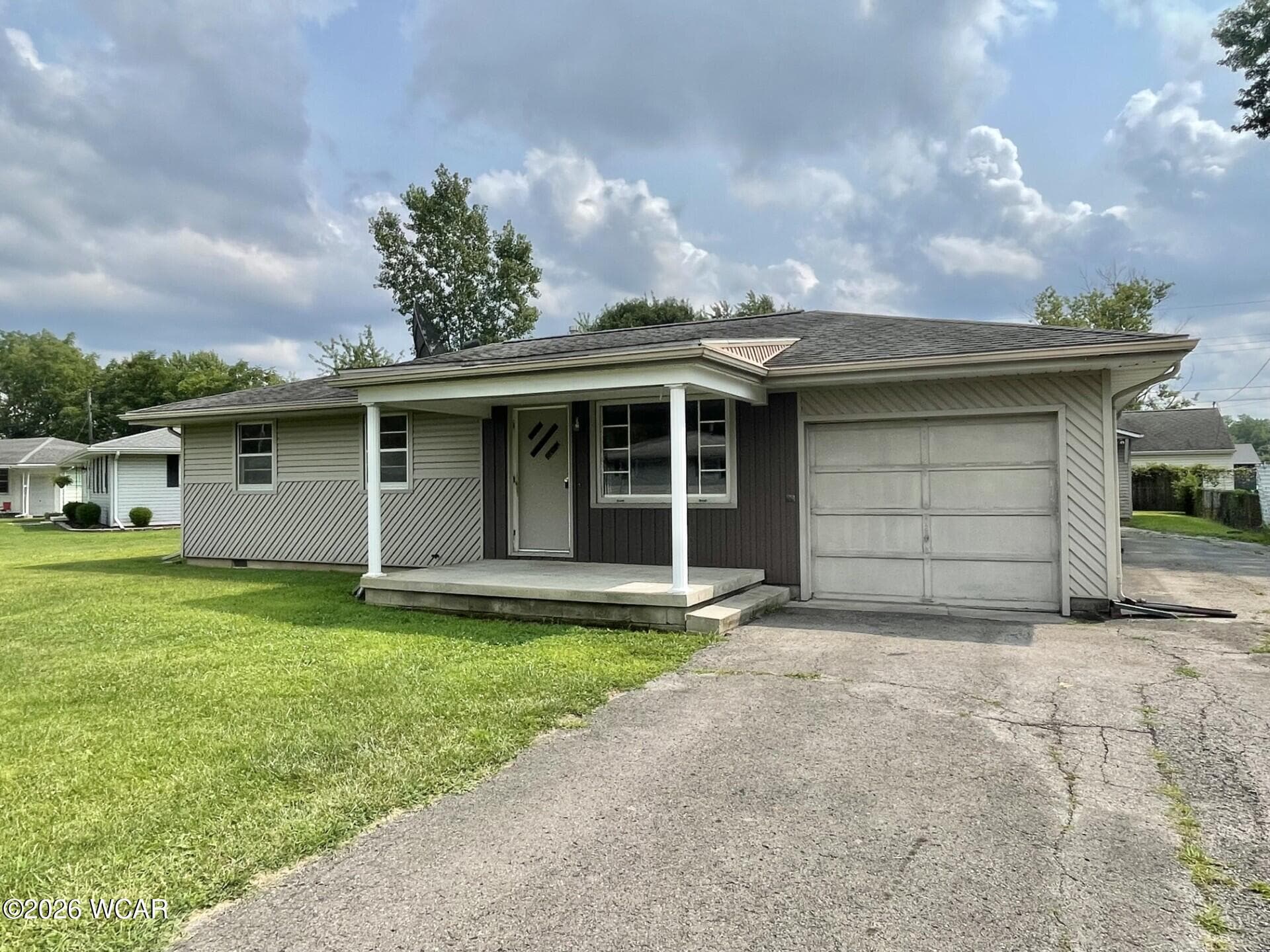 1416 Southwood photo 2