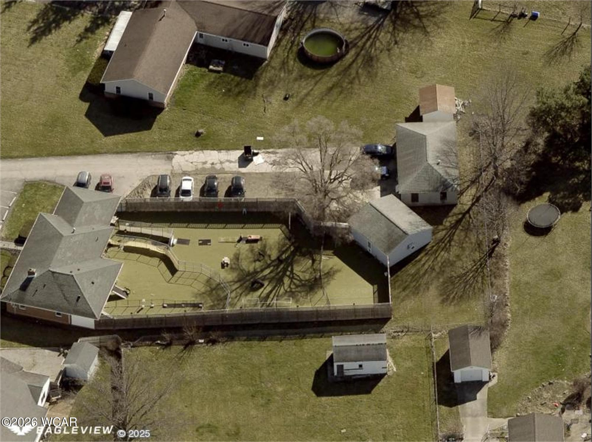 3235 Allentown photo 3