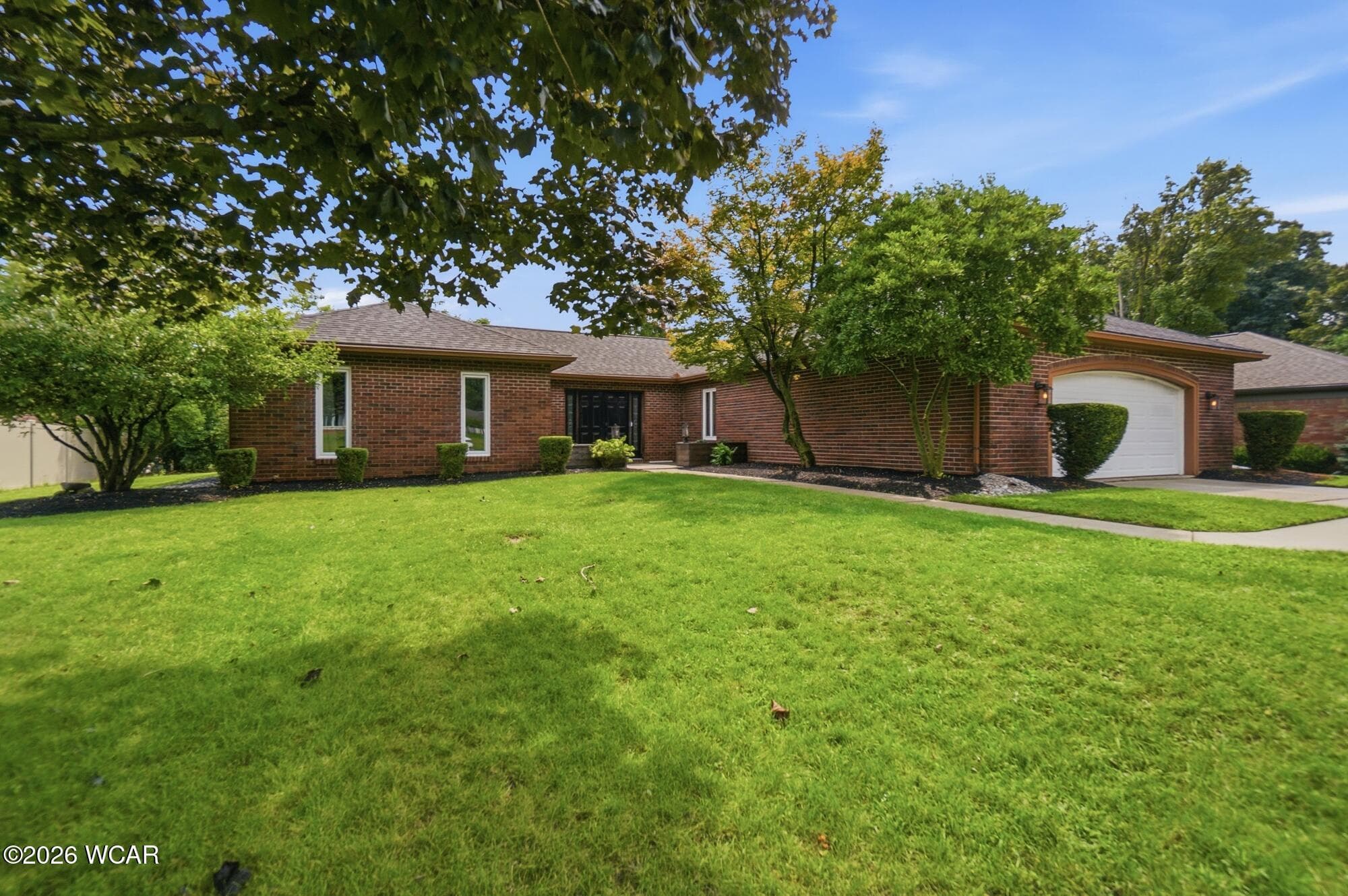 1333 Timberlane photo 3