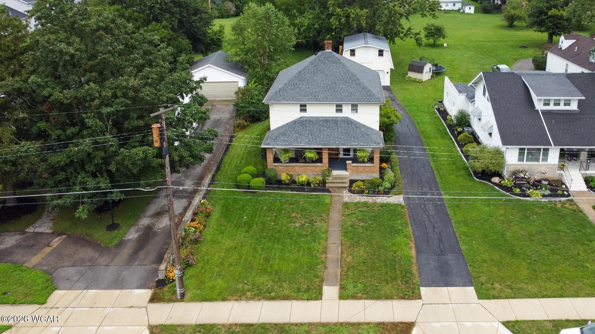 482 Elm photo 3