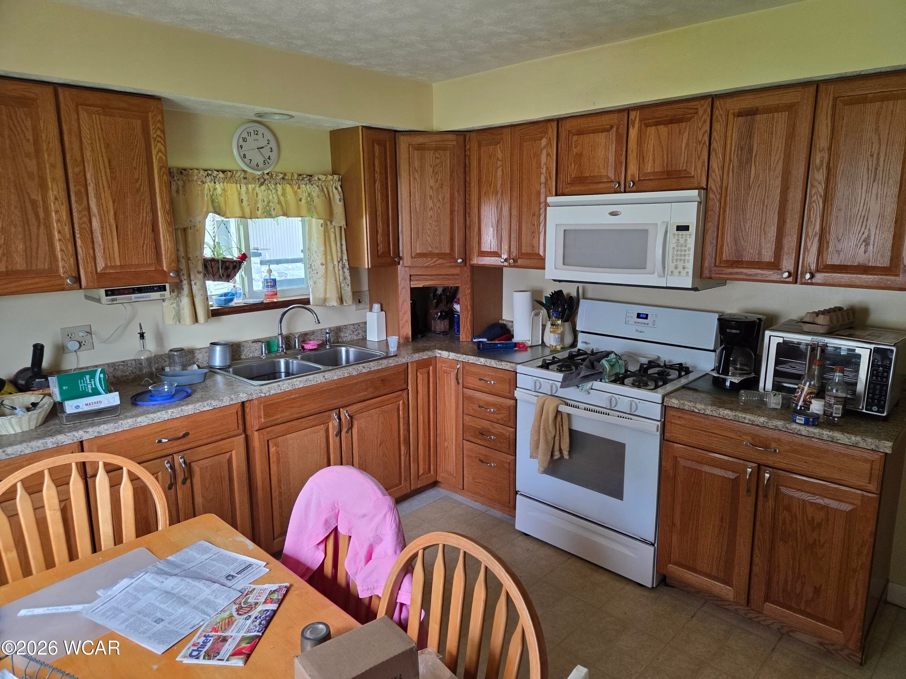 521 Pierce photo 5