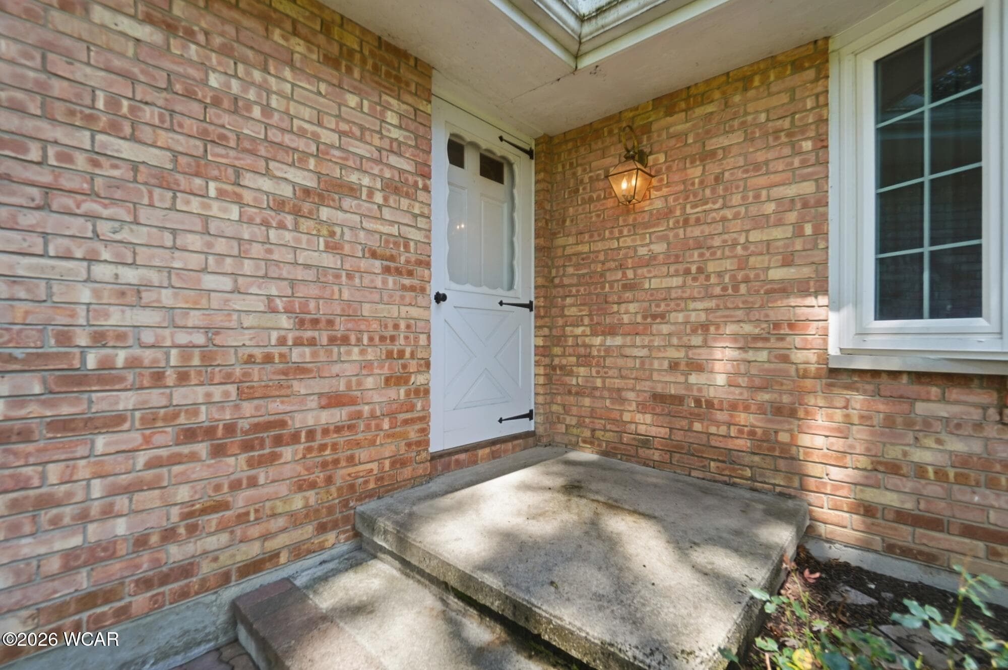 3700 Groves photo 5