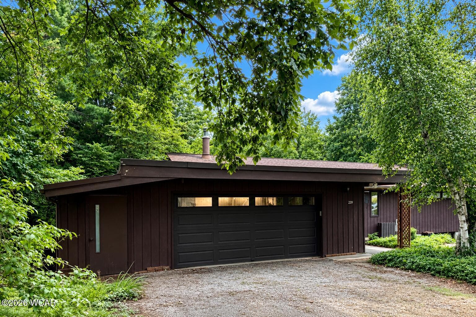 229 Brookwood photo 3