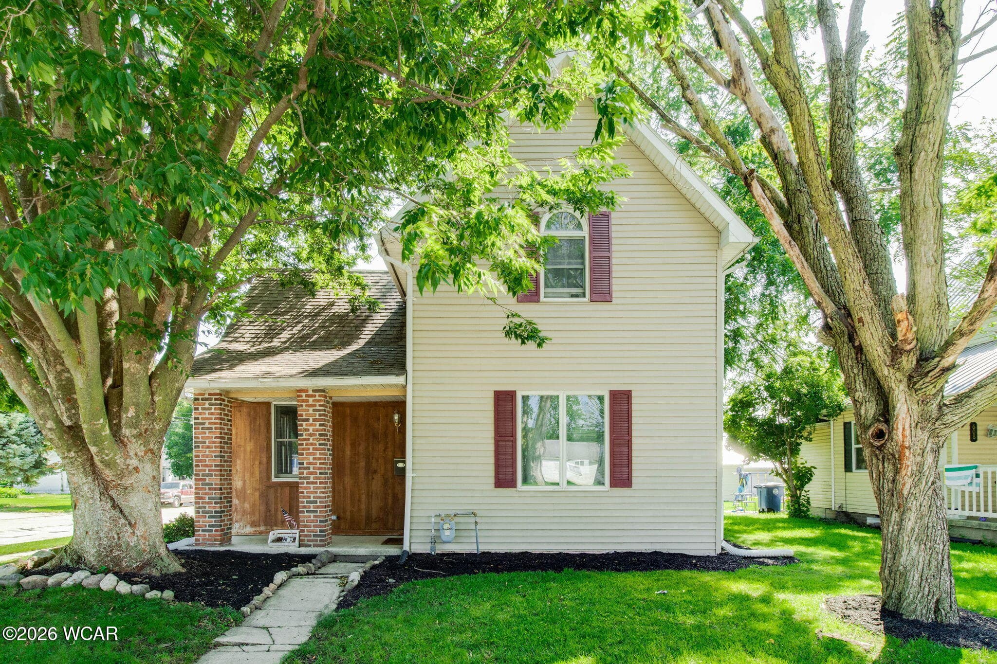 602 Wayne photo 2