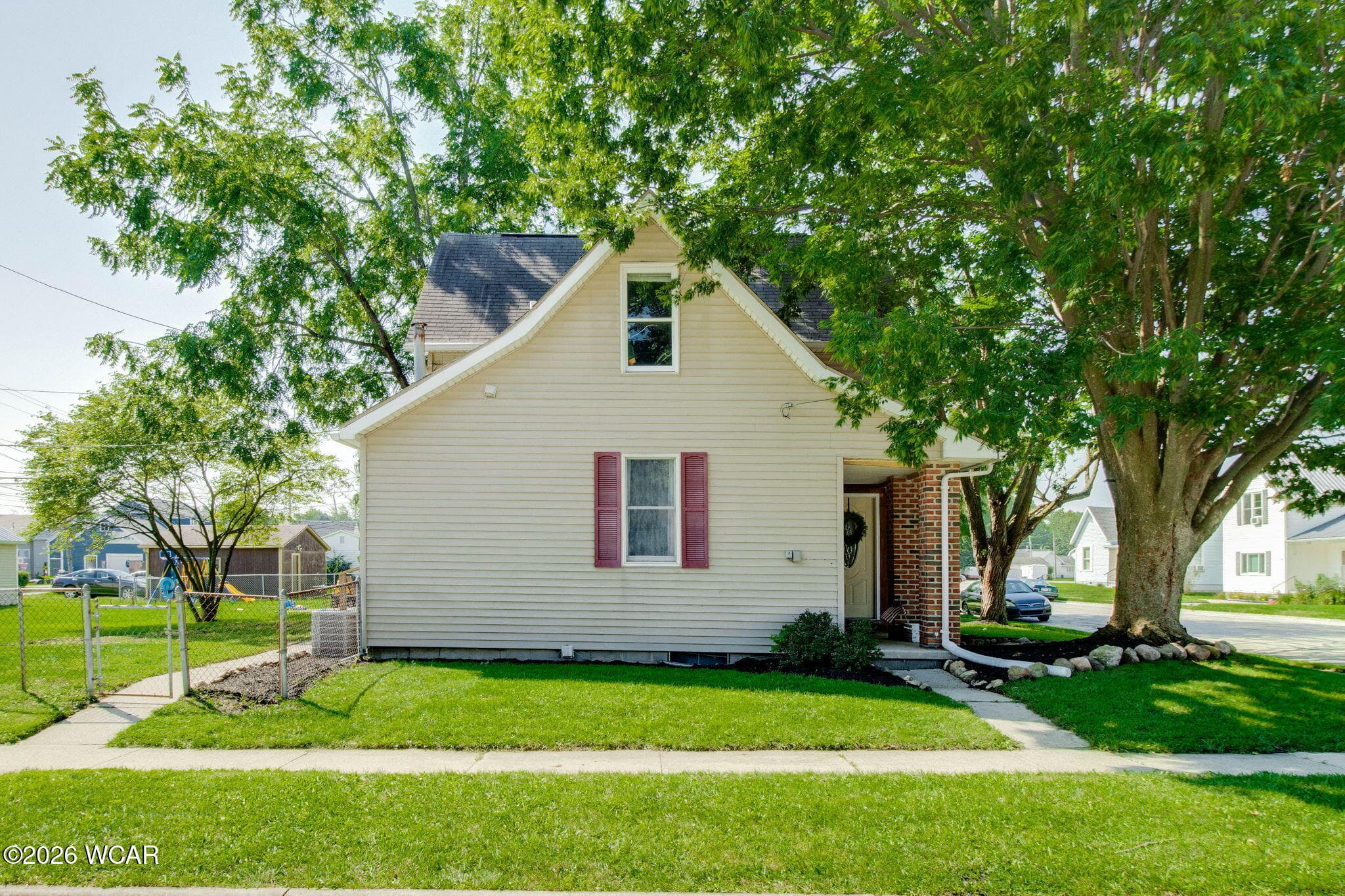 602 Wayne photo 4