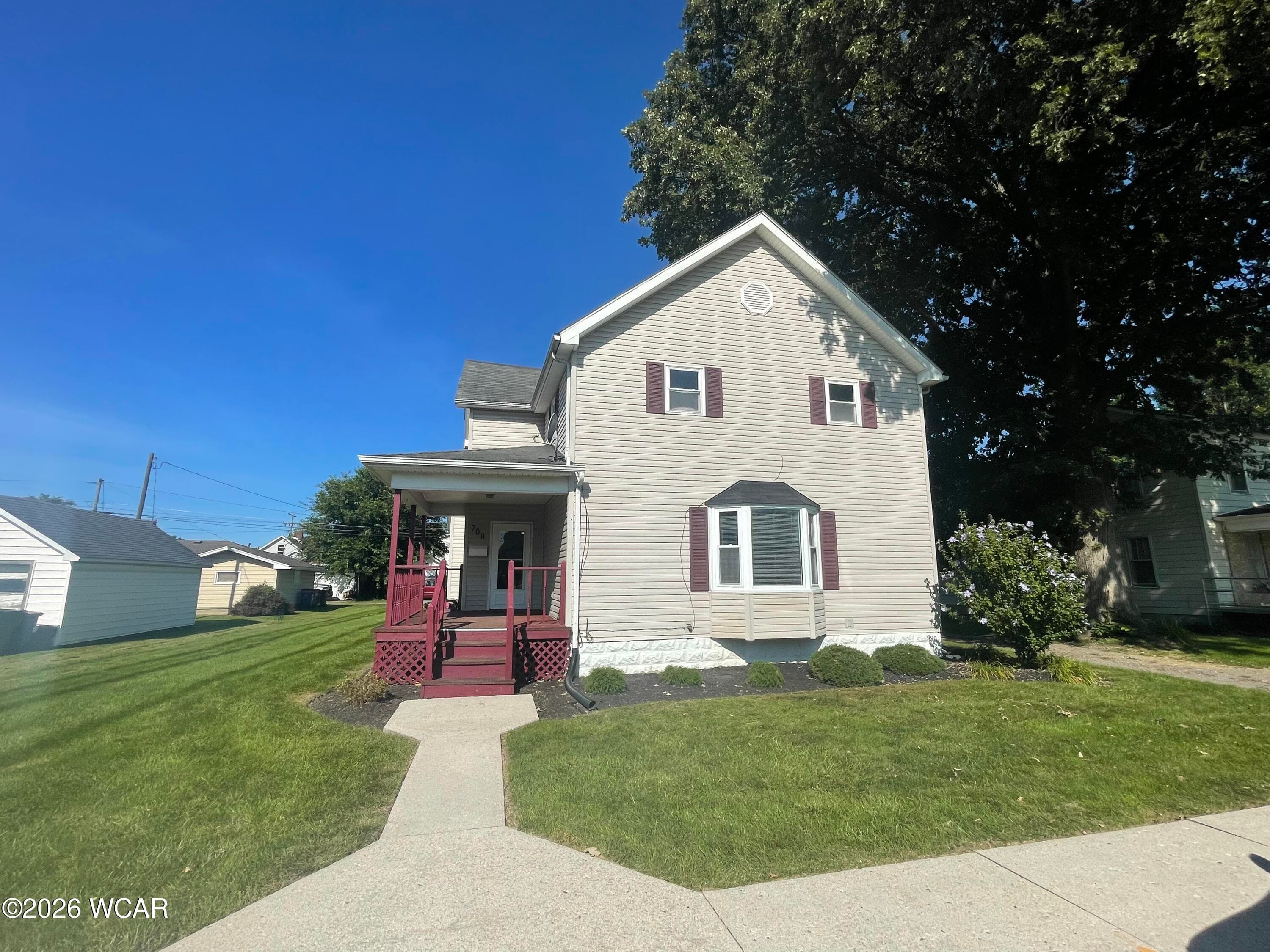 709 Washington photo 2