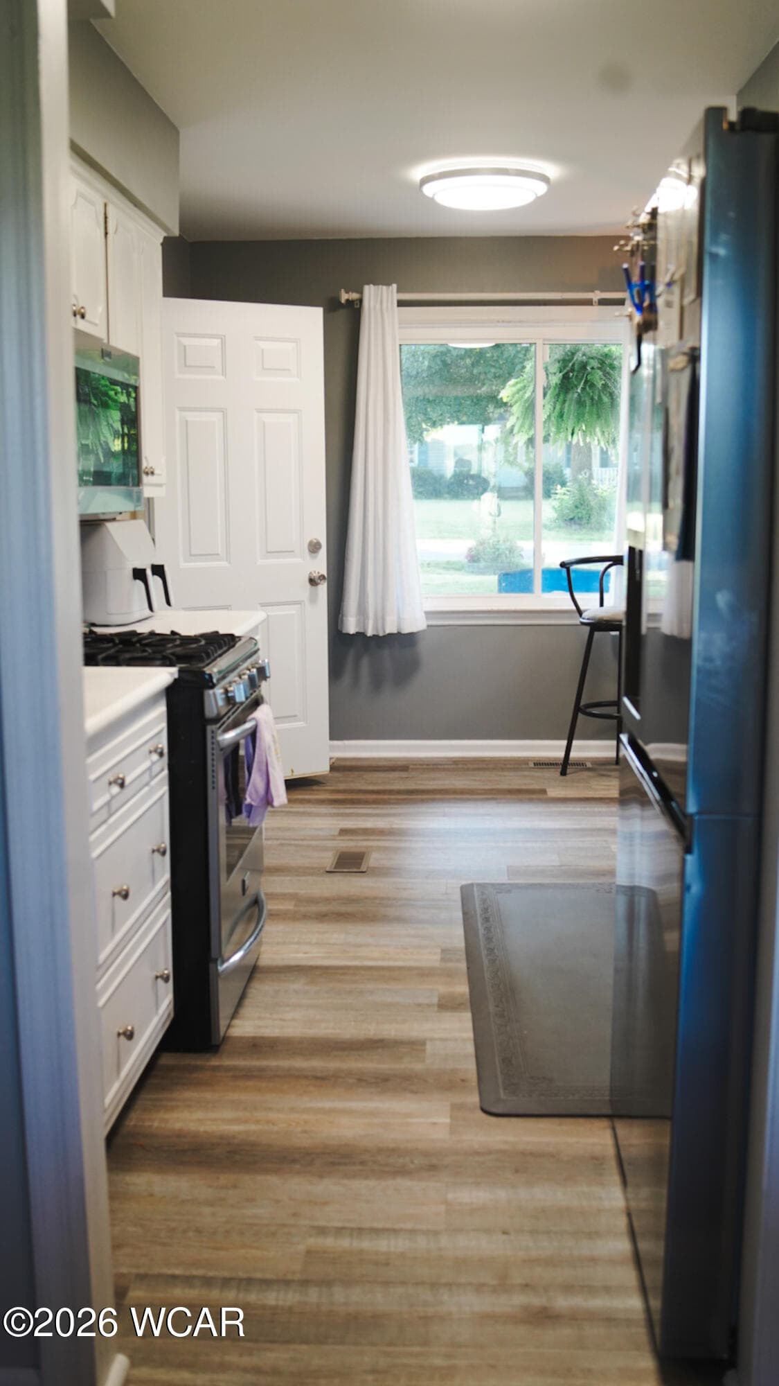 1510 Riverview photo 4