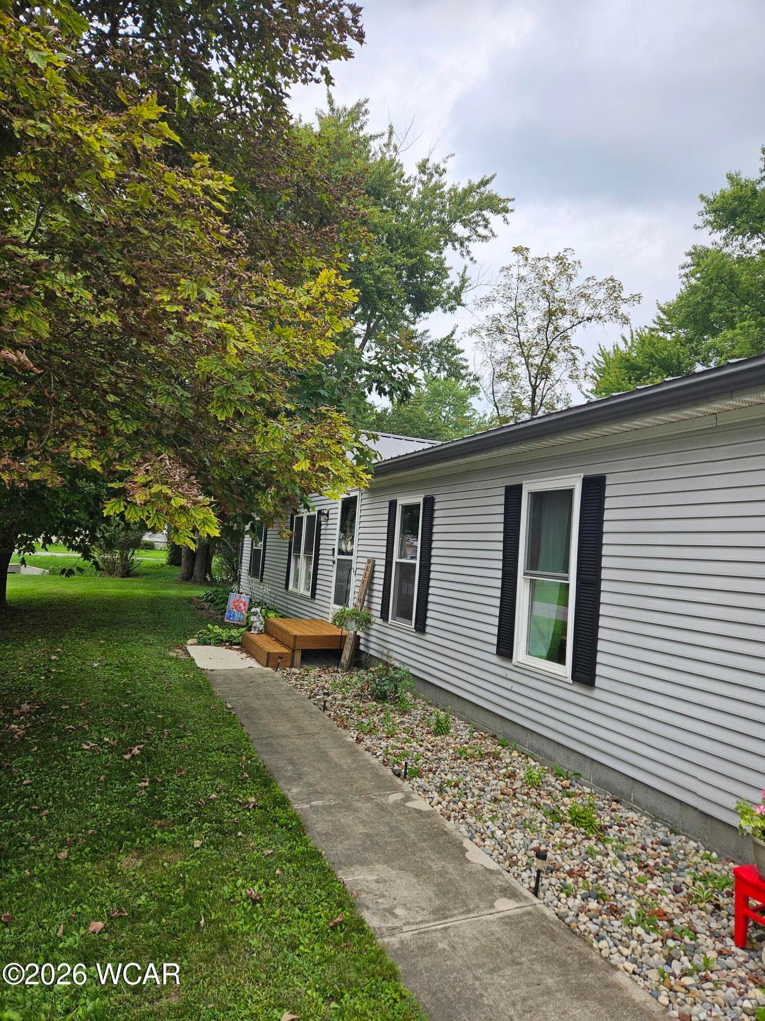 211 Reynolds photo 3