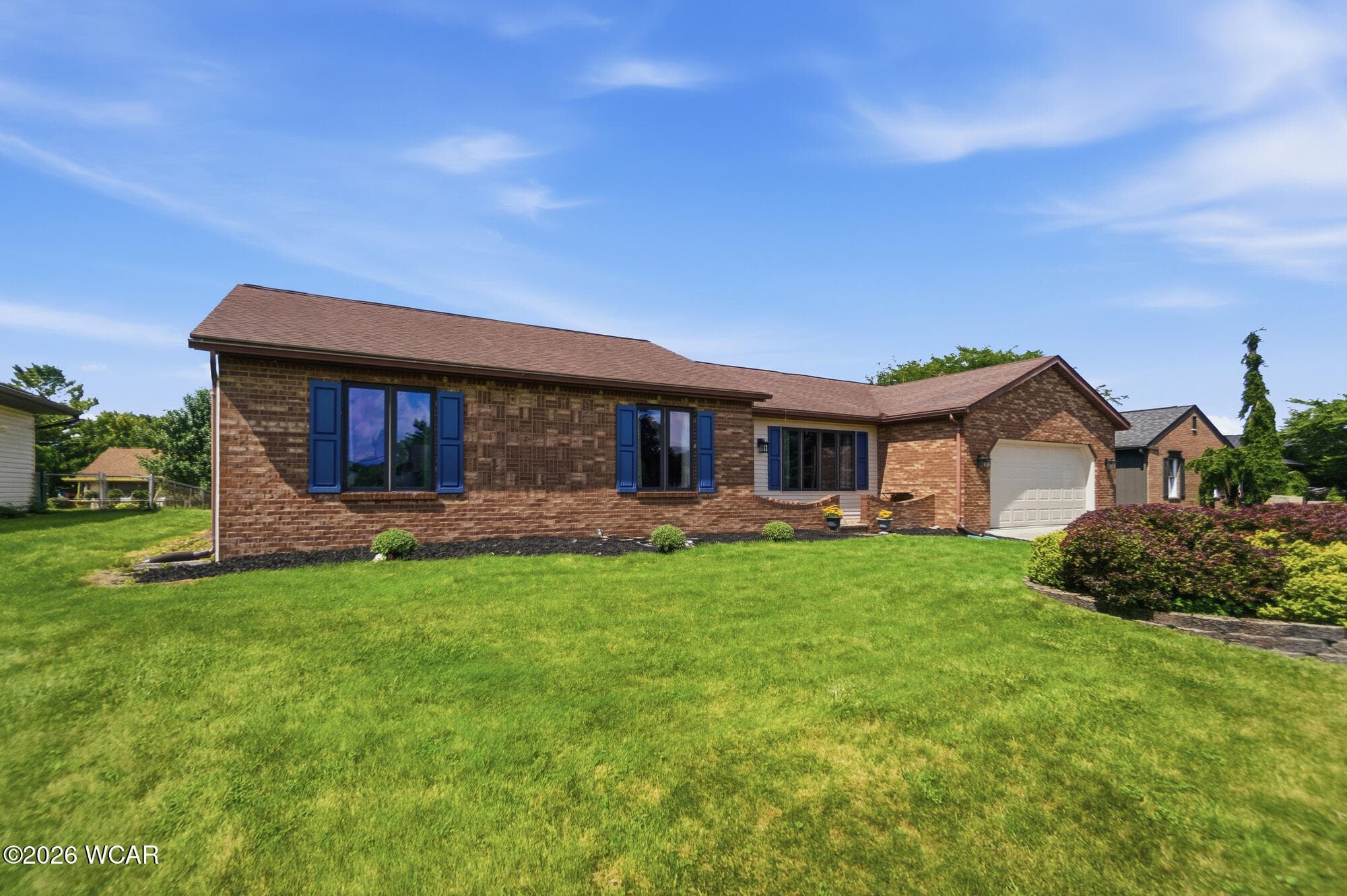 120 Greenbriar photo 2