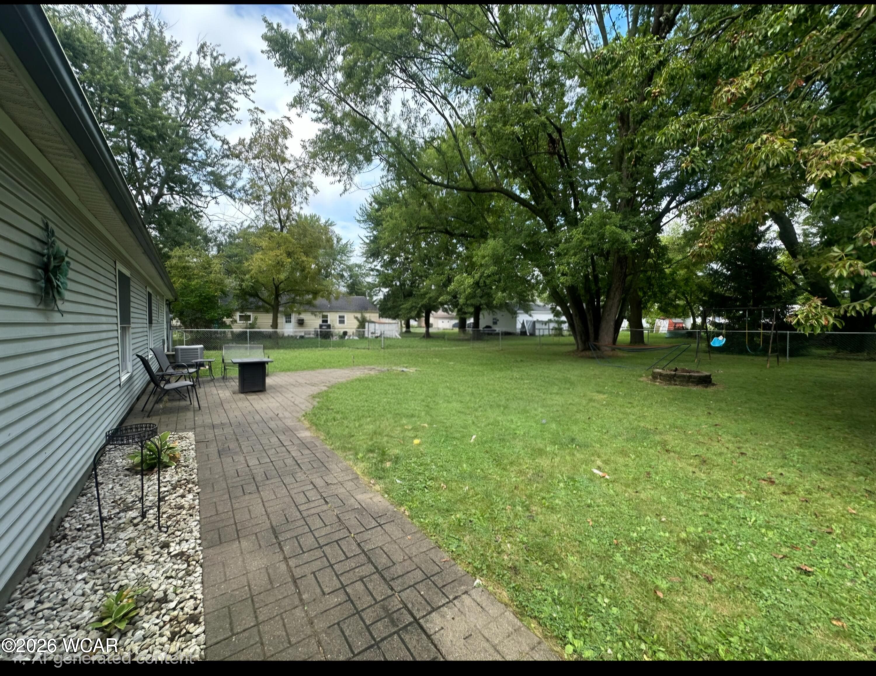 211 Reynolds photo 4