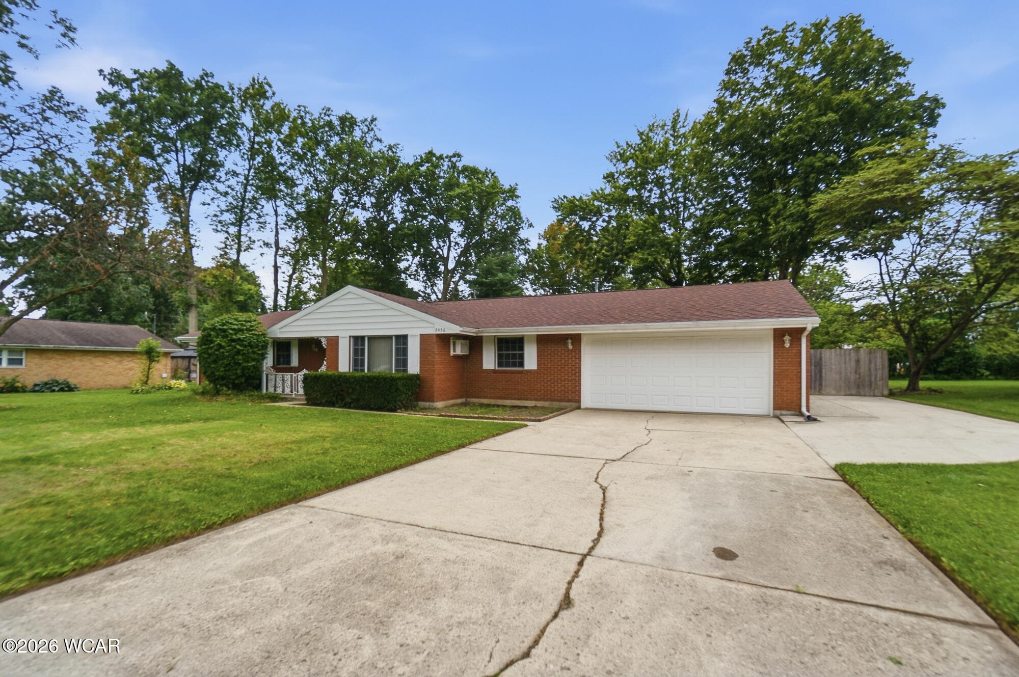 3456 Redbud photo 3