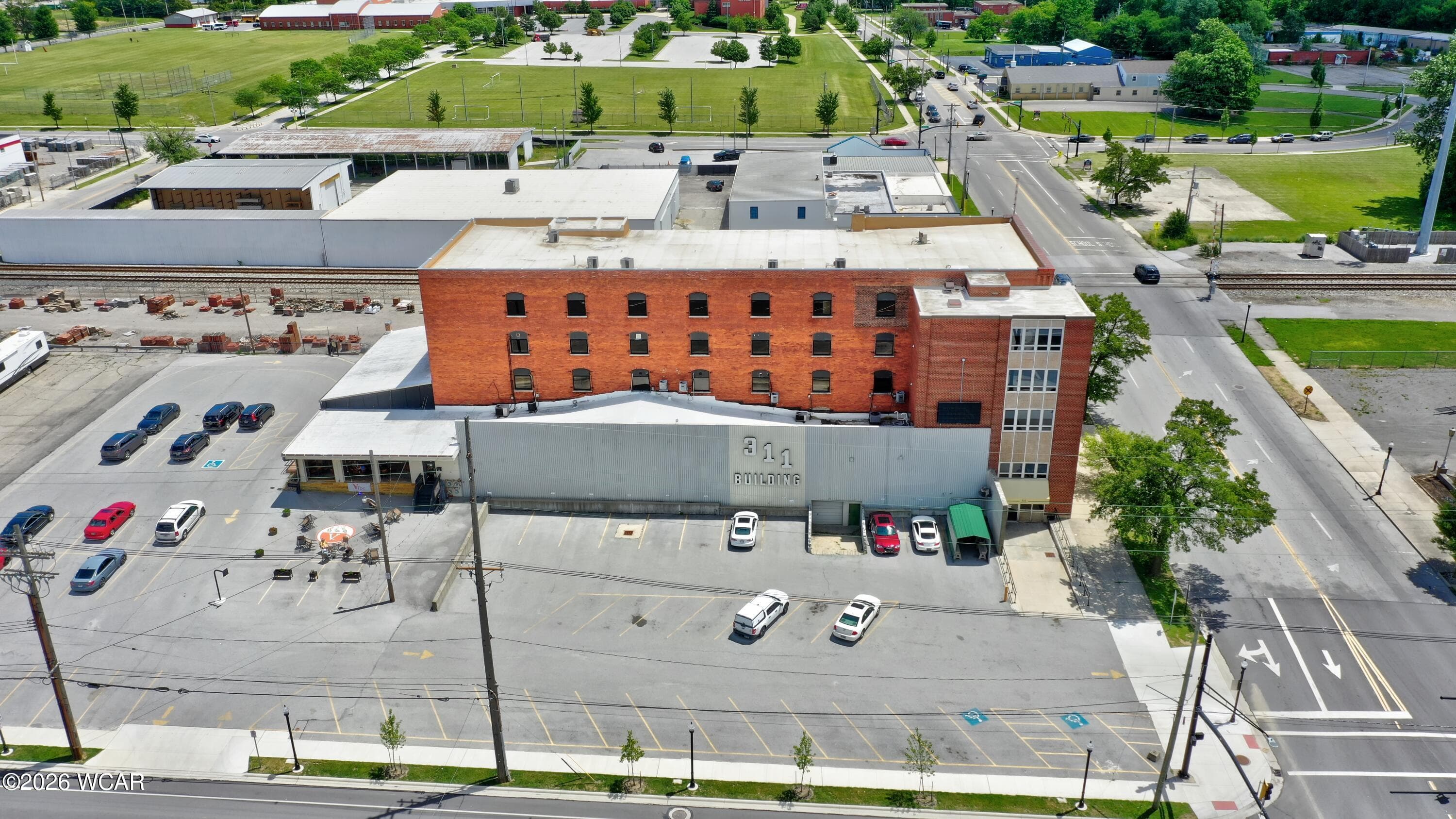 311 Market photo 2