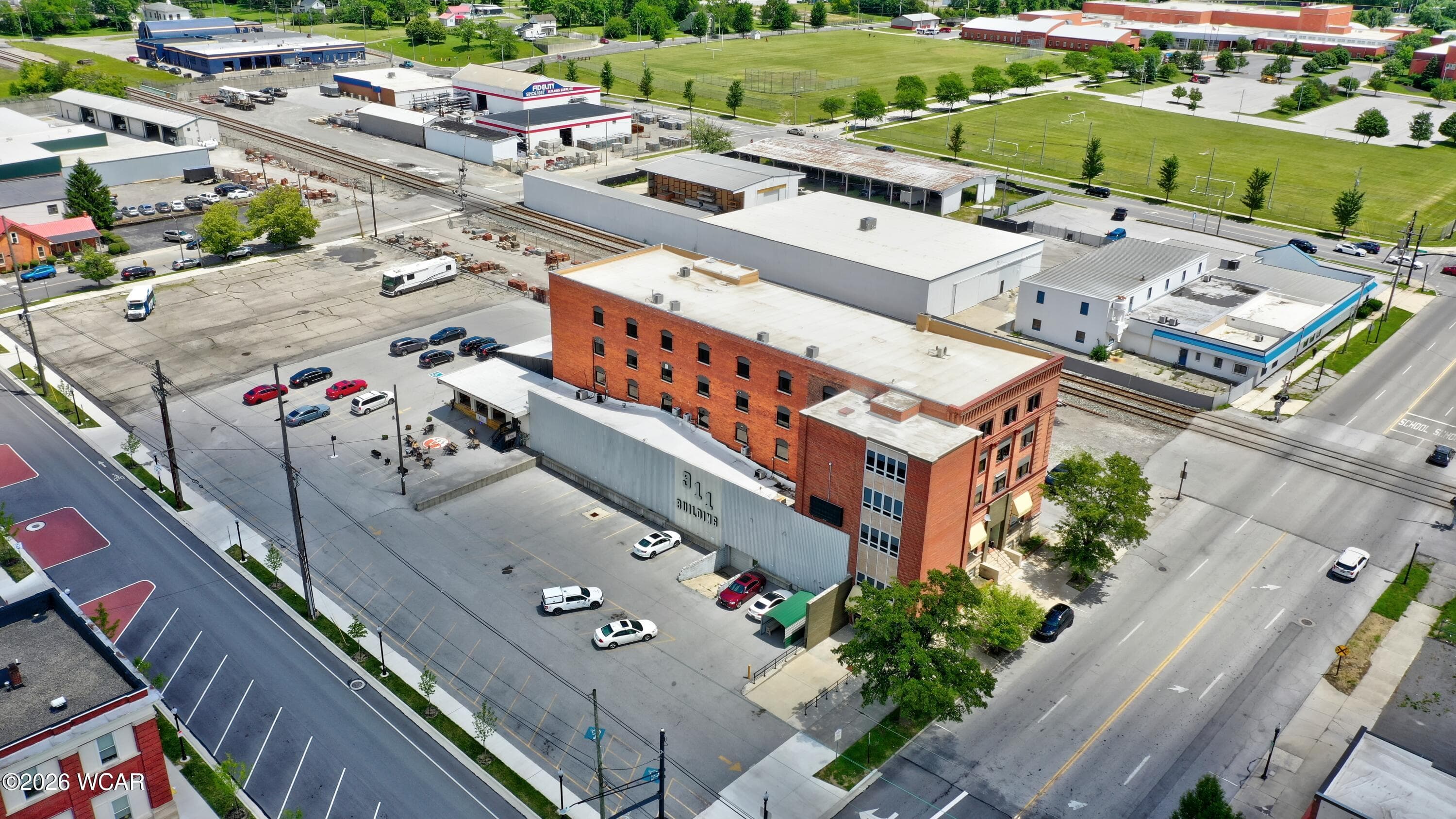 311 Market photo 3
