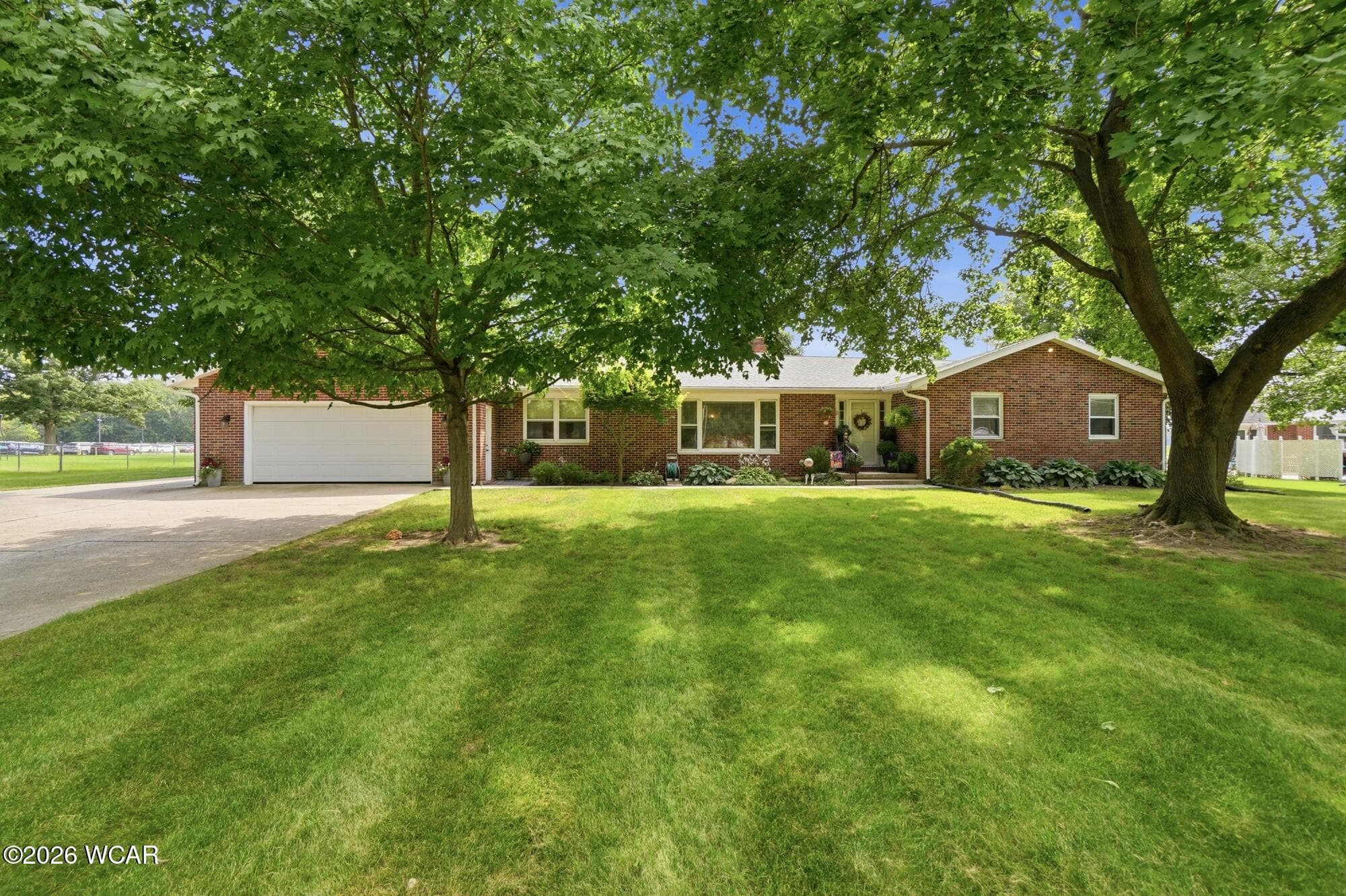2643 Elmview