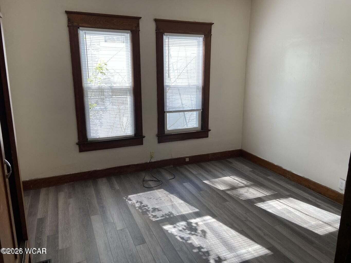 705 Elm photo 5