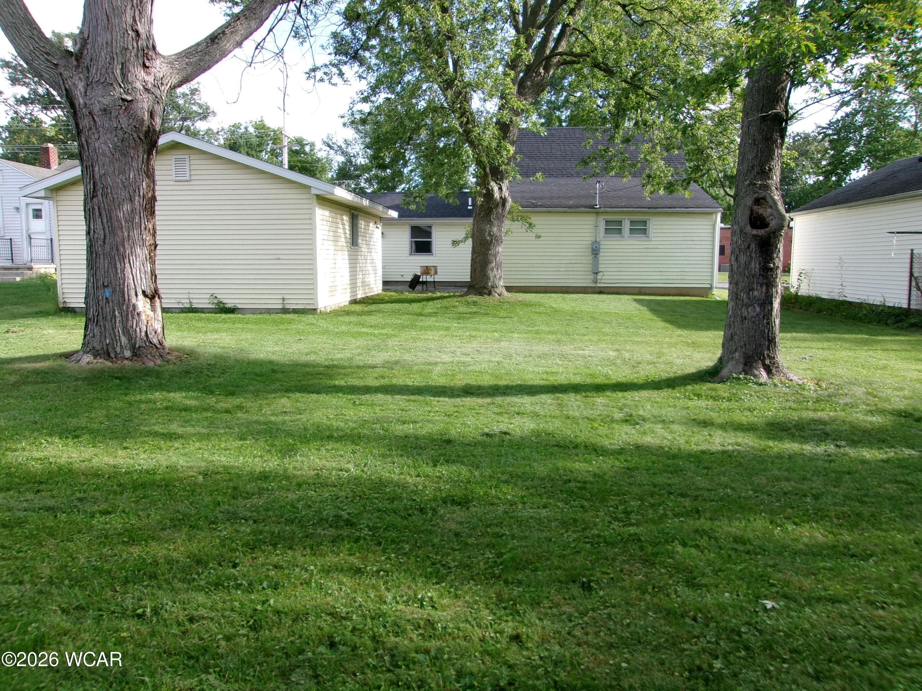 1041 4th photo 4
