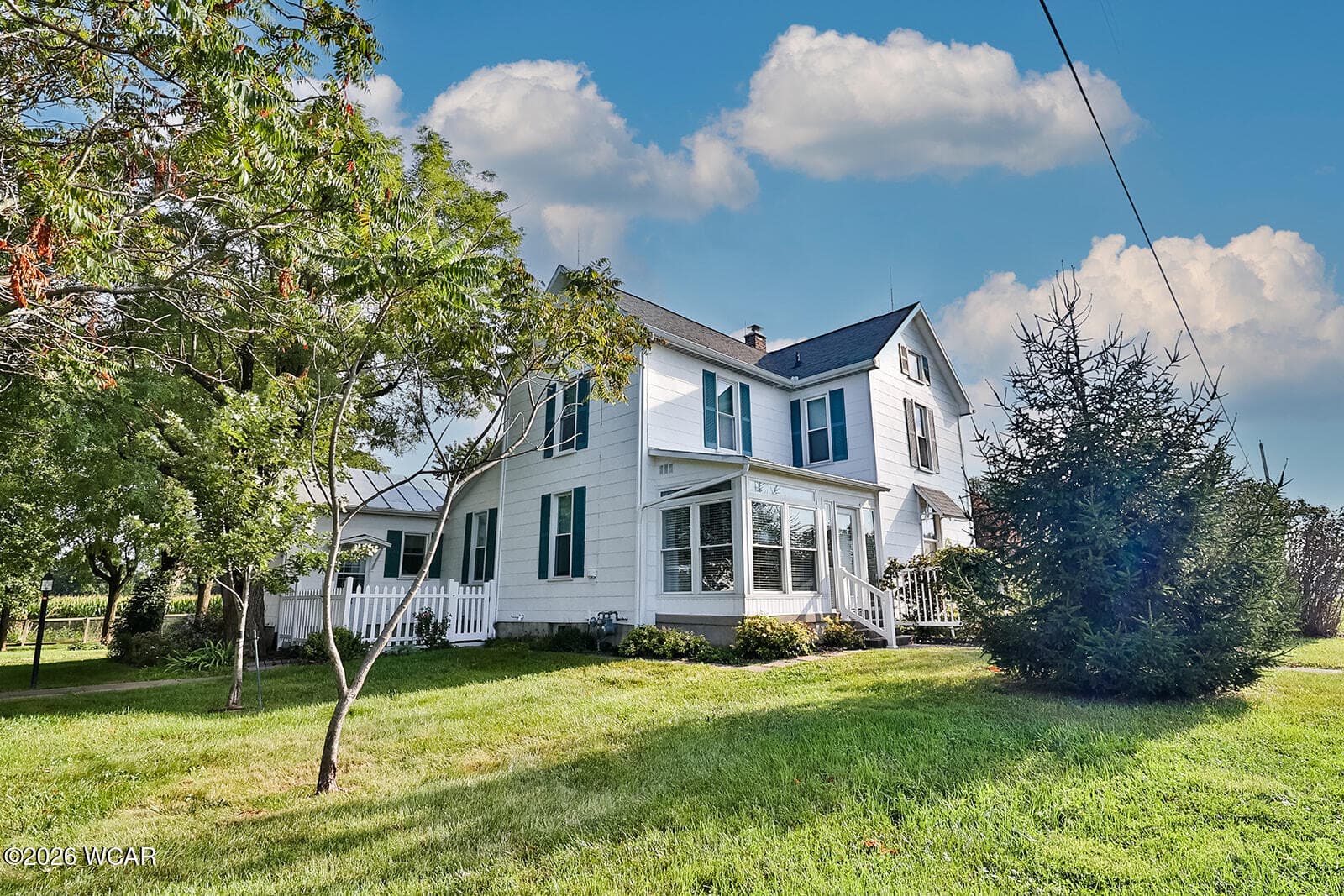 3280 Diller photo 2