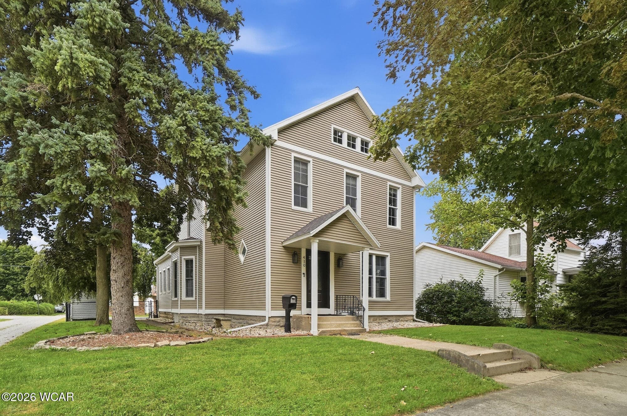 410 Pearl photo 2