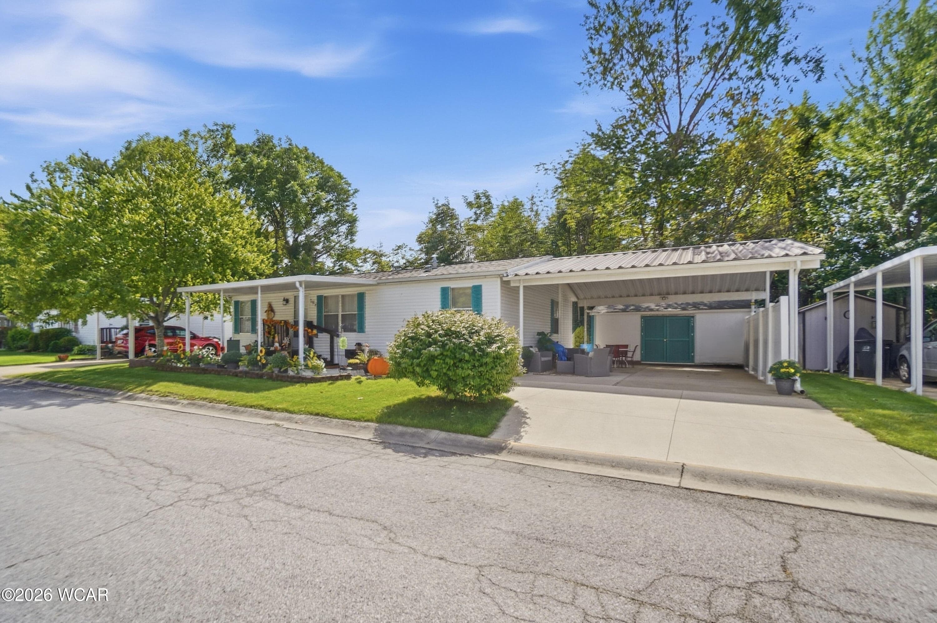 108 Deercreek, Lima, OH