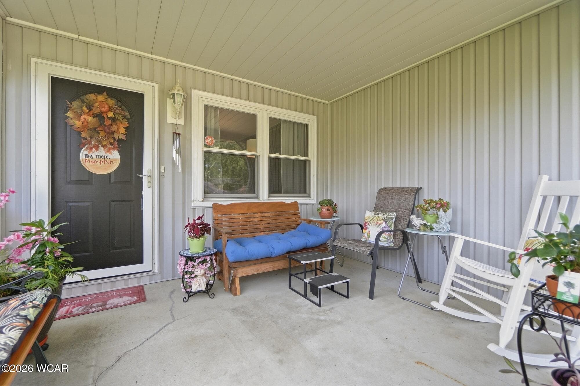 5061 East photo 4
