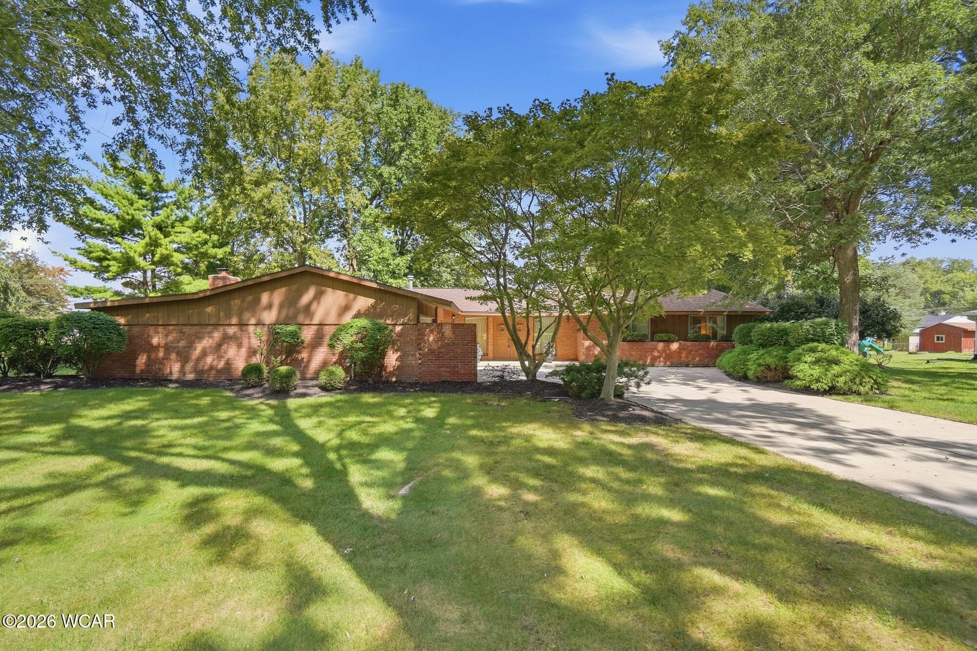 2808 Lowell photo 2