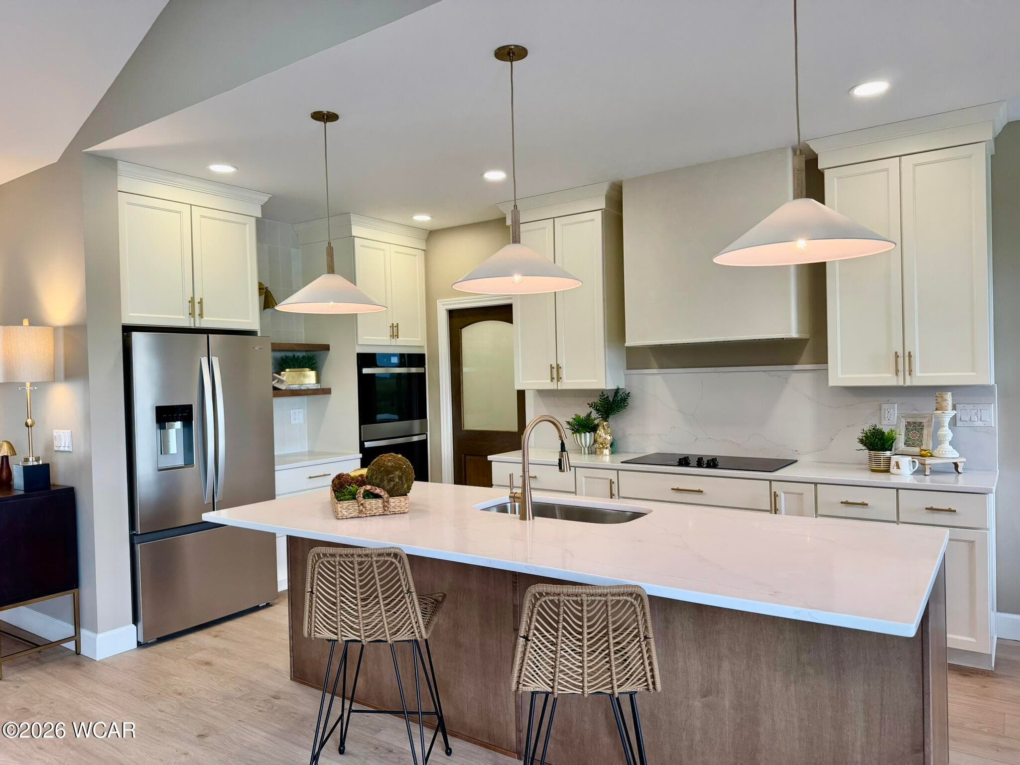 1909 Rosewood photo 4
