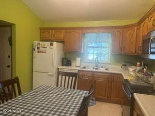 2112 Augusta photo 2