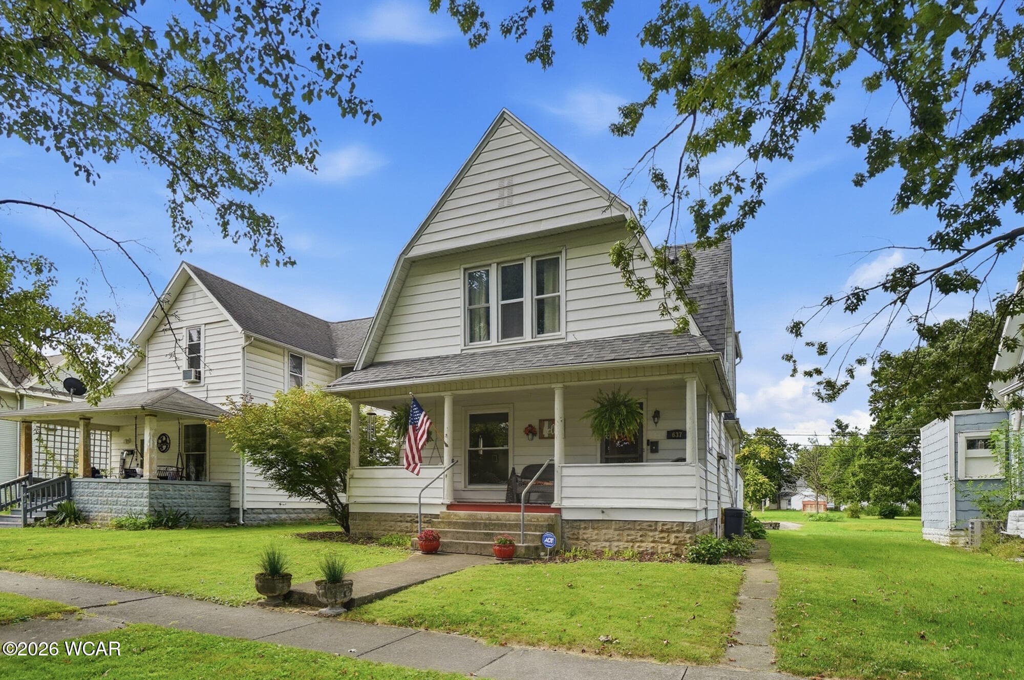 637 Market photo 2