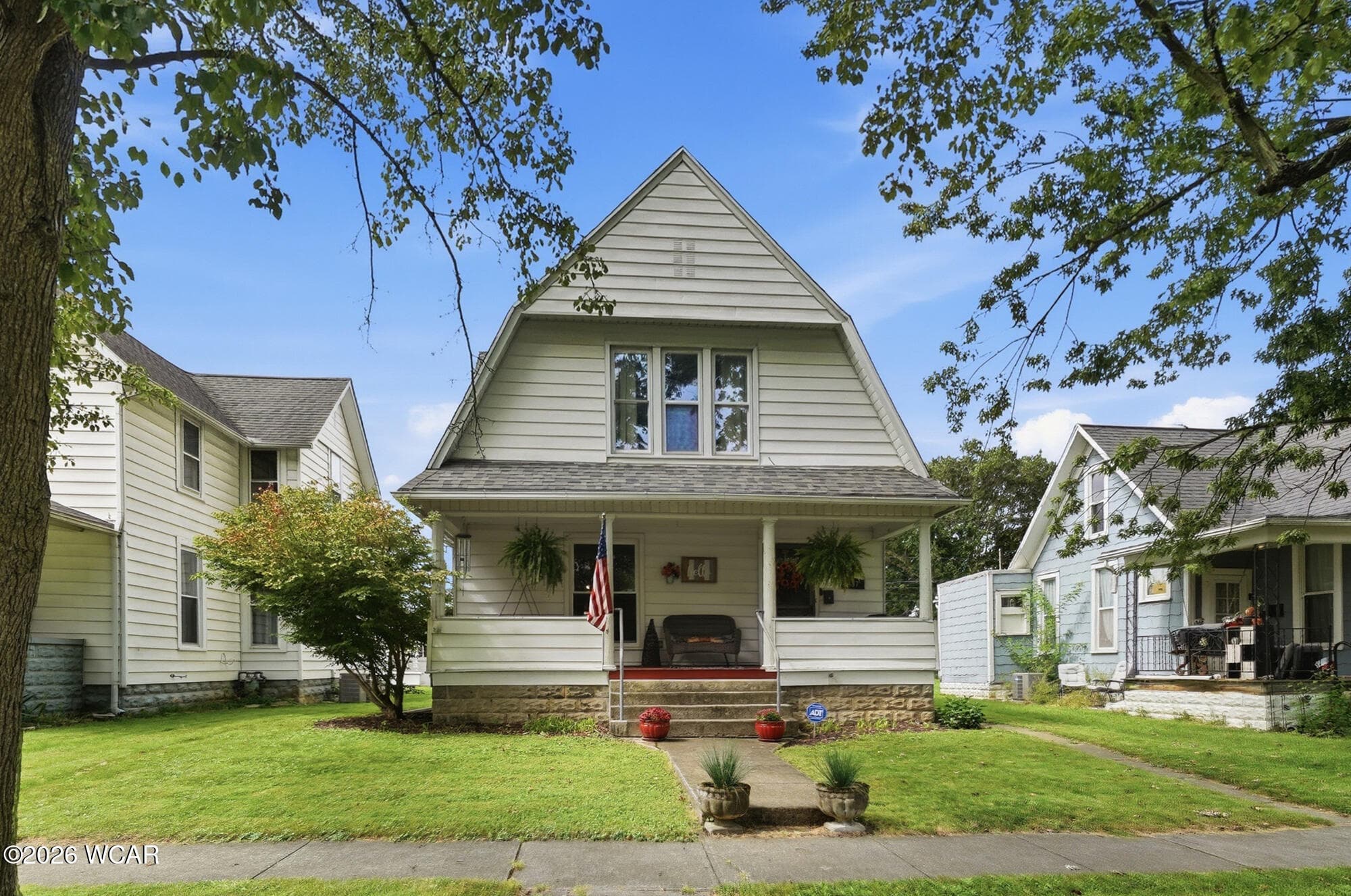 637 Market photo 3