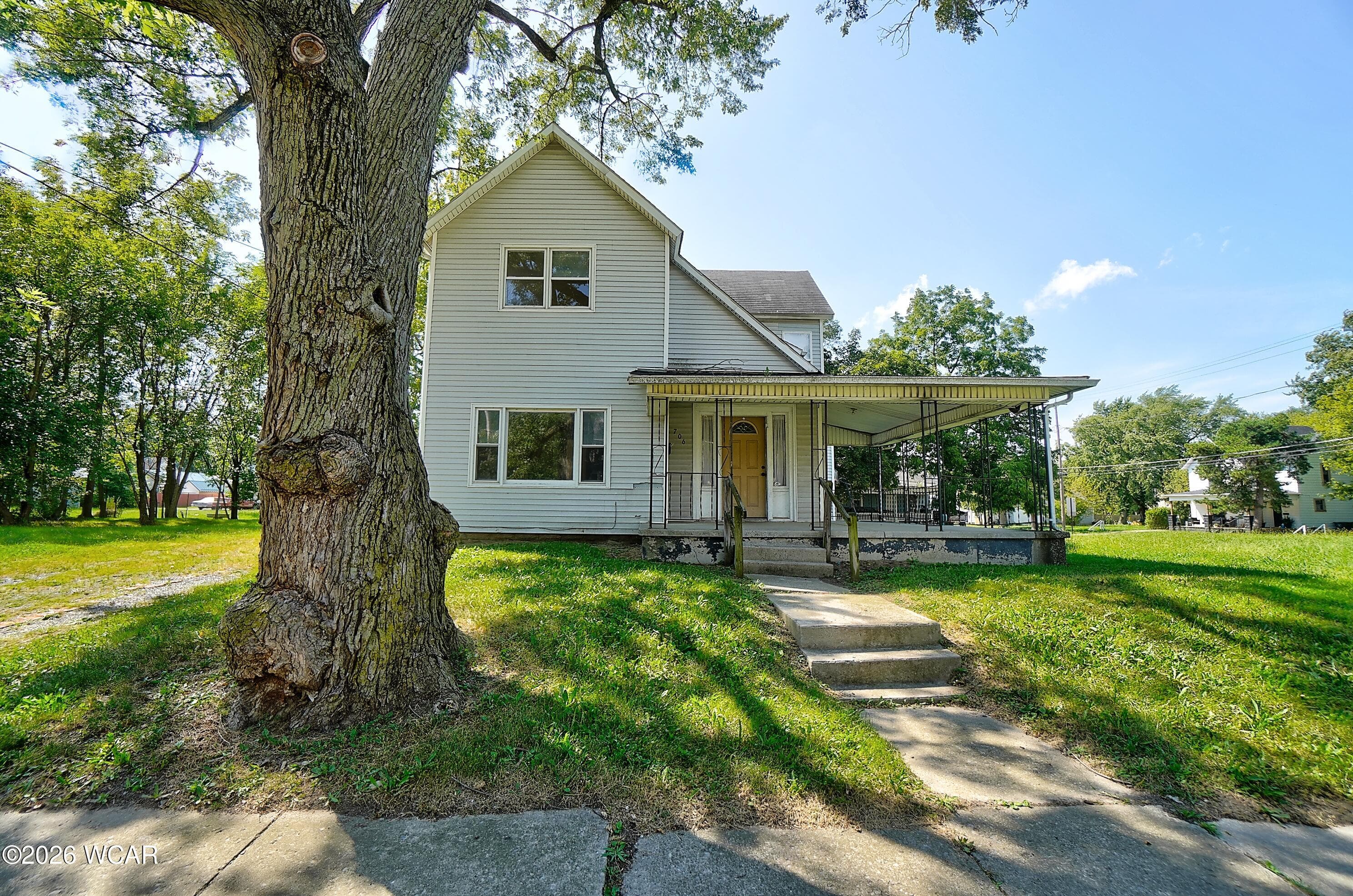 706 Broadway photo 3