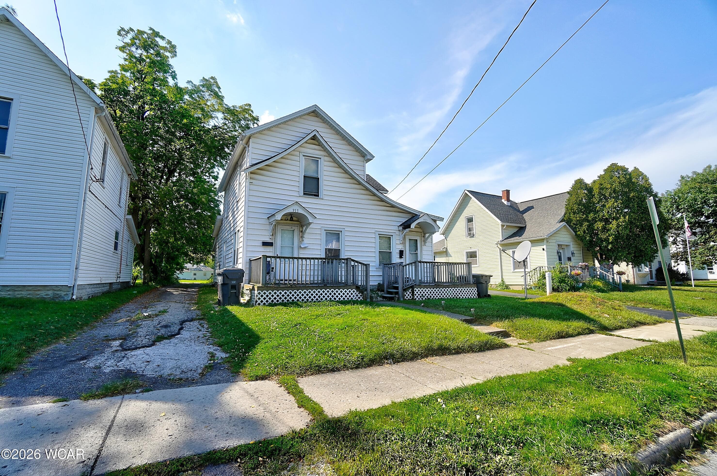 915 West photo 3