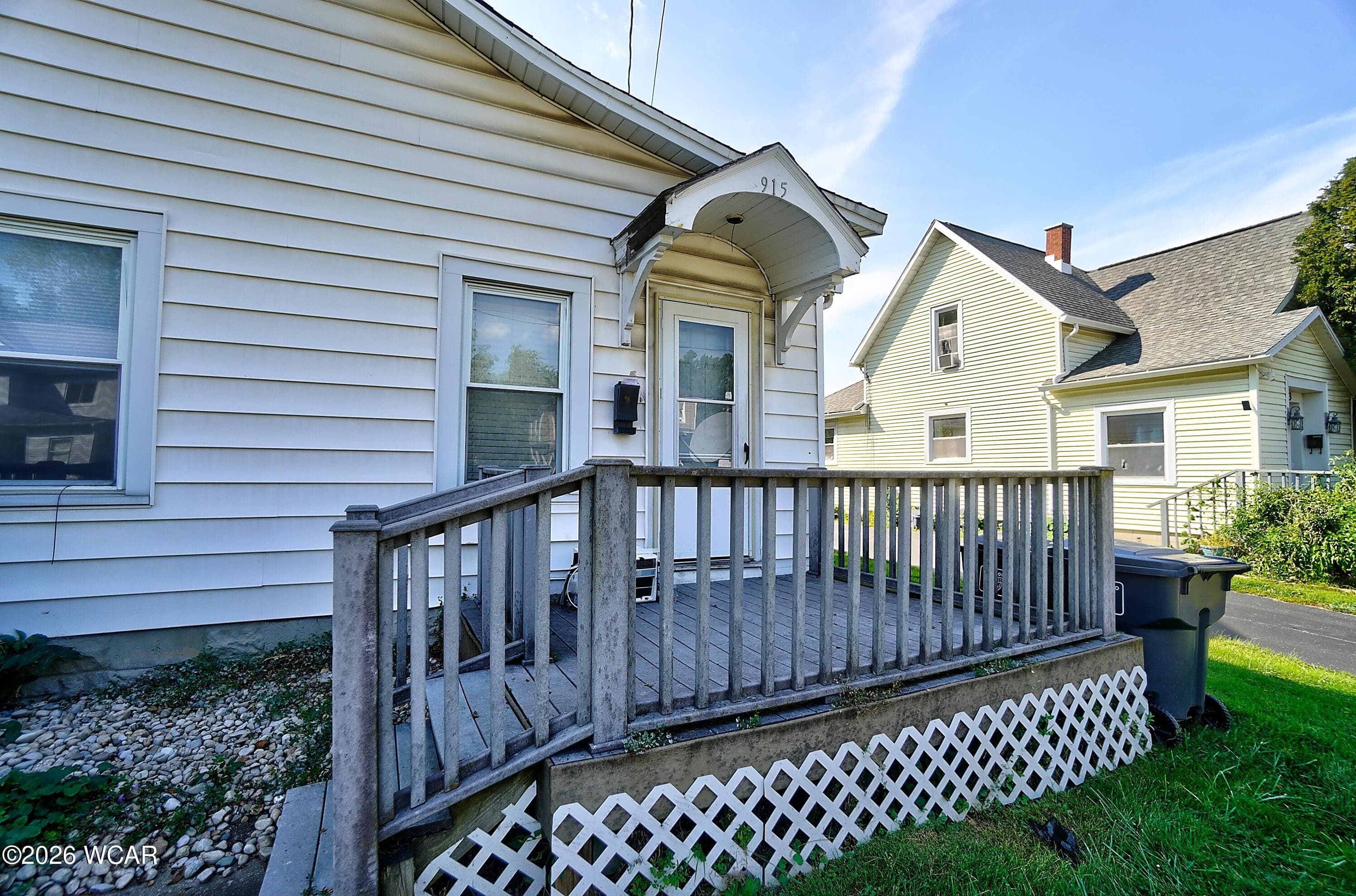 915 West photo 5