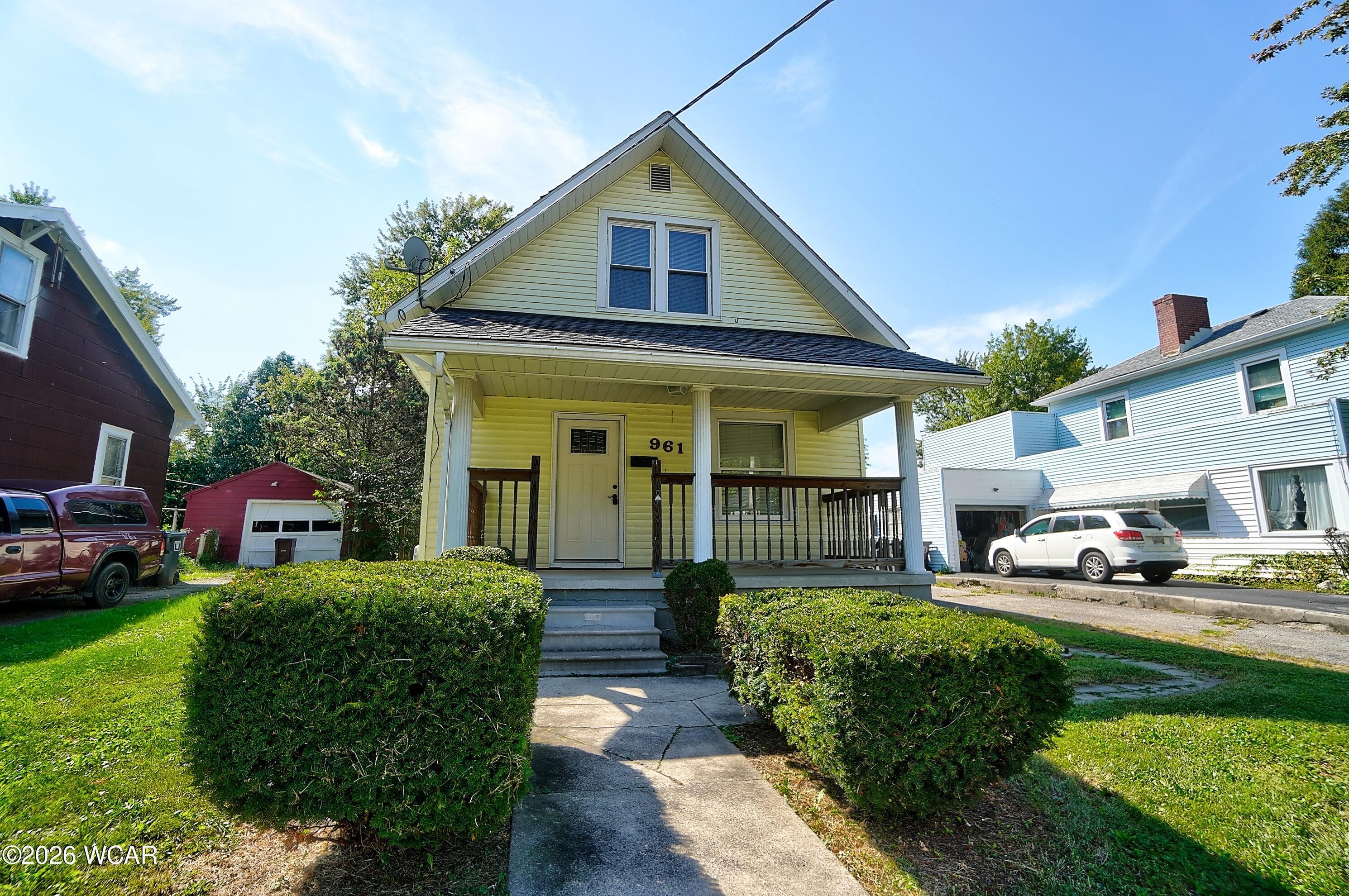 961 West photo 5