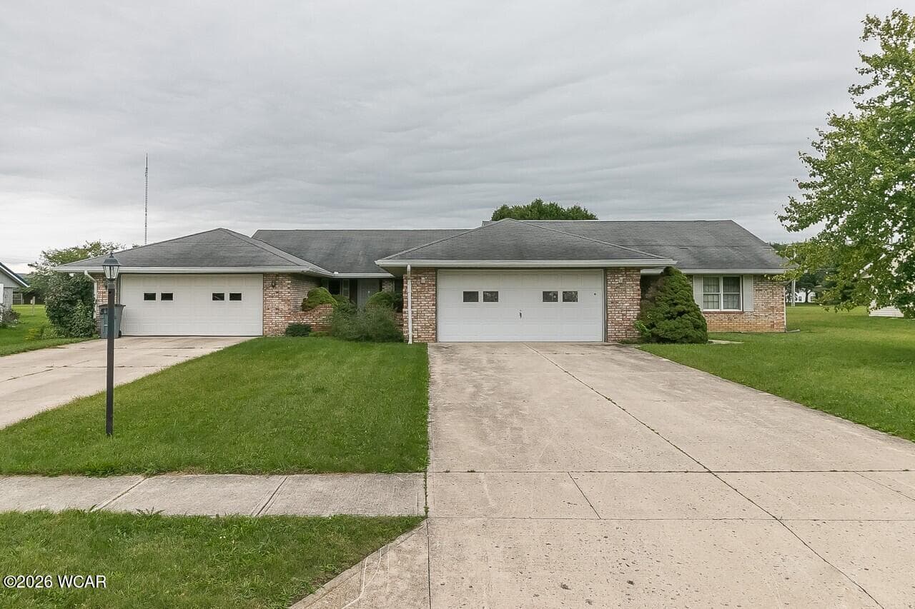 2448-2450 Penny Lee