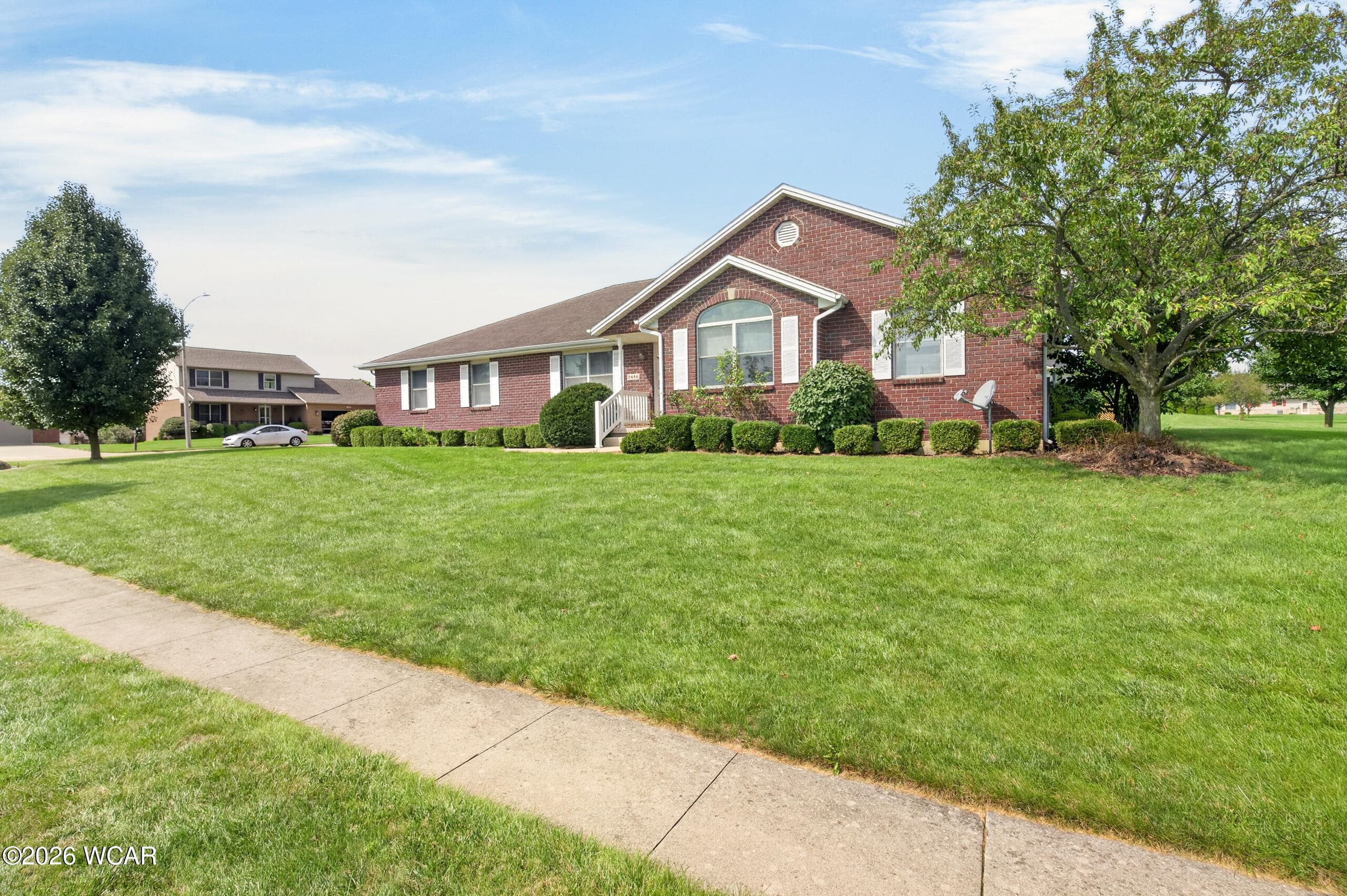 2444 Savanna photo 3