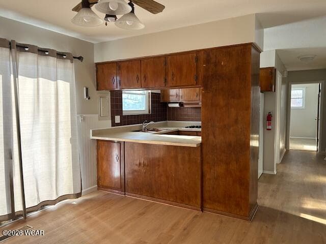 725 Mackenzie photo 4