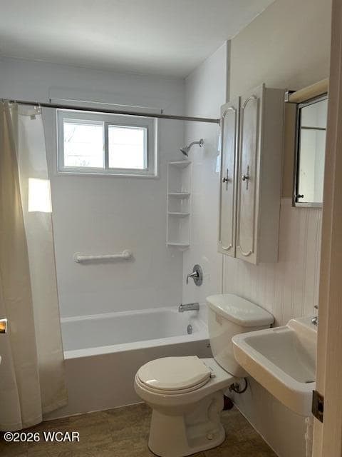 725 Mackenzie photo 5
