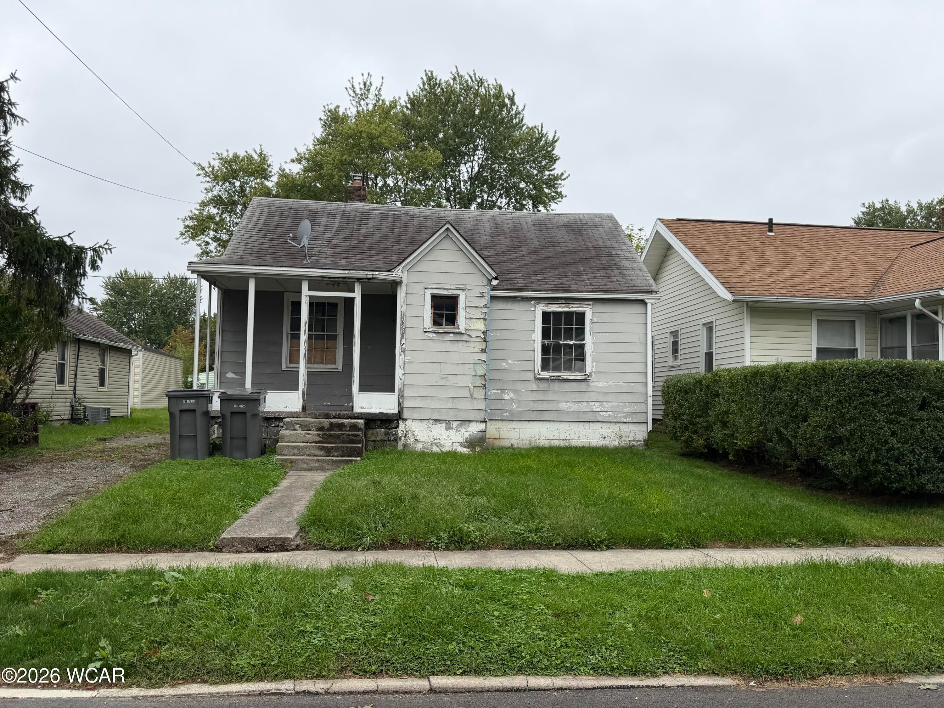 1033 Central