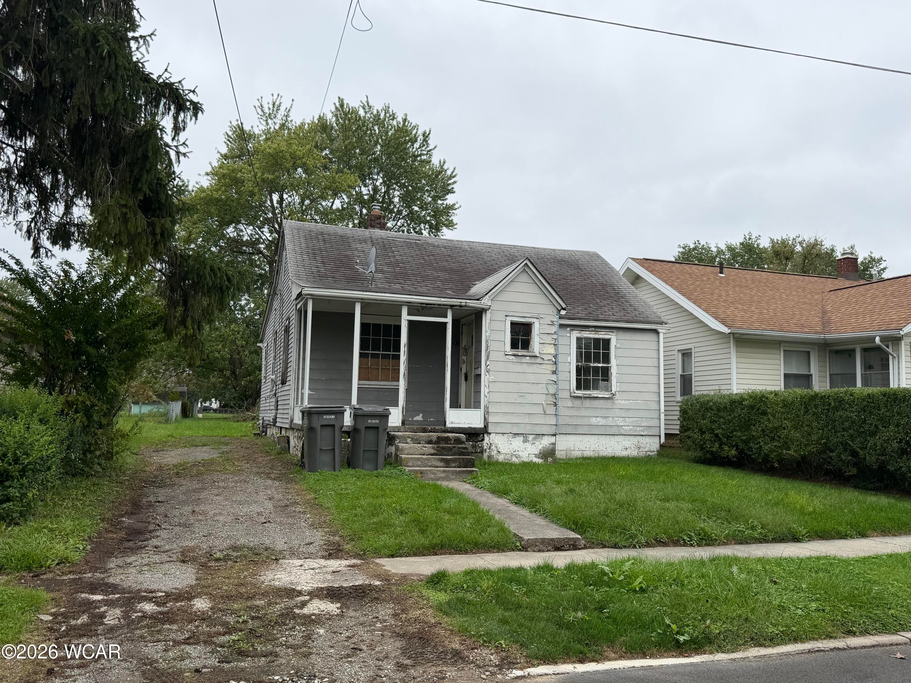 1033 Central photo 2