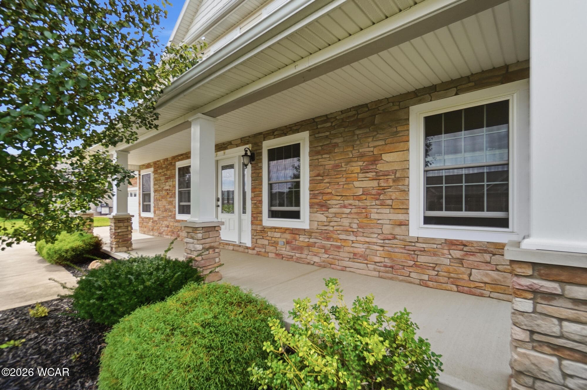 1715 Wildwood photo 4