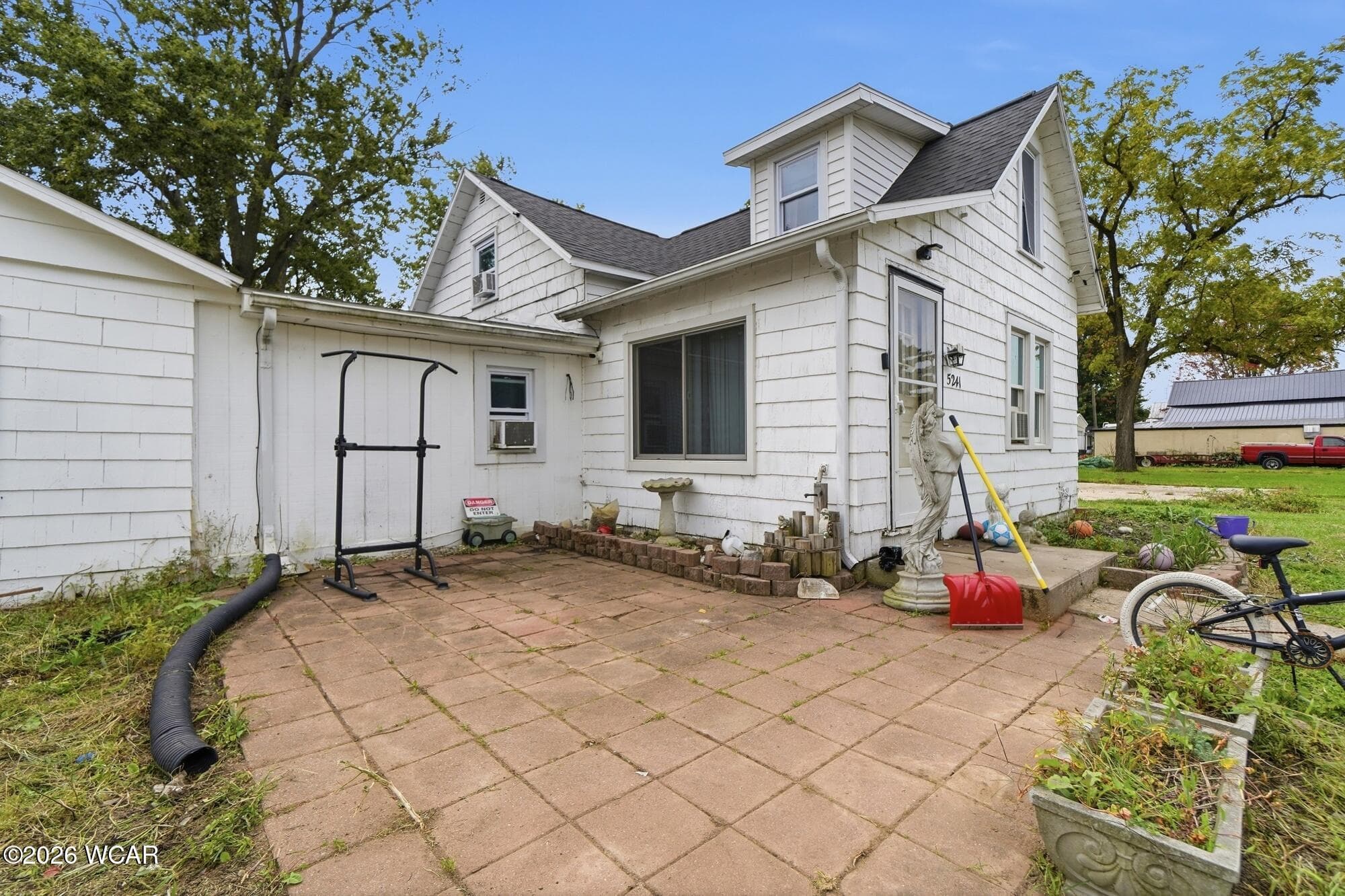 5241 Norfolk photo 5
