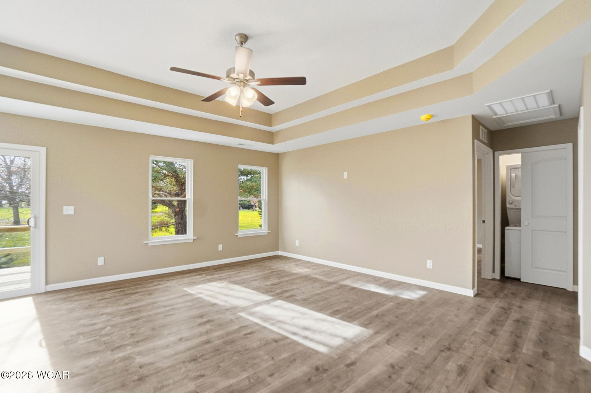 2838 Autumn Lake photo 3